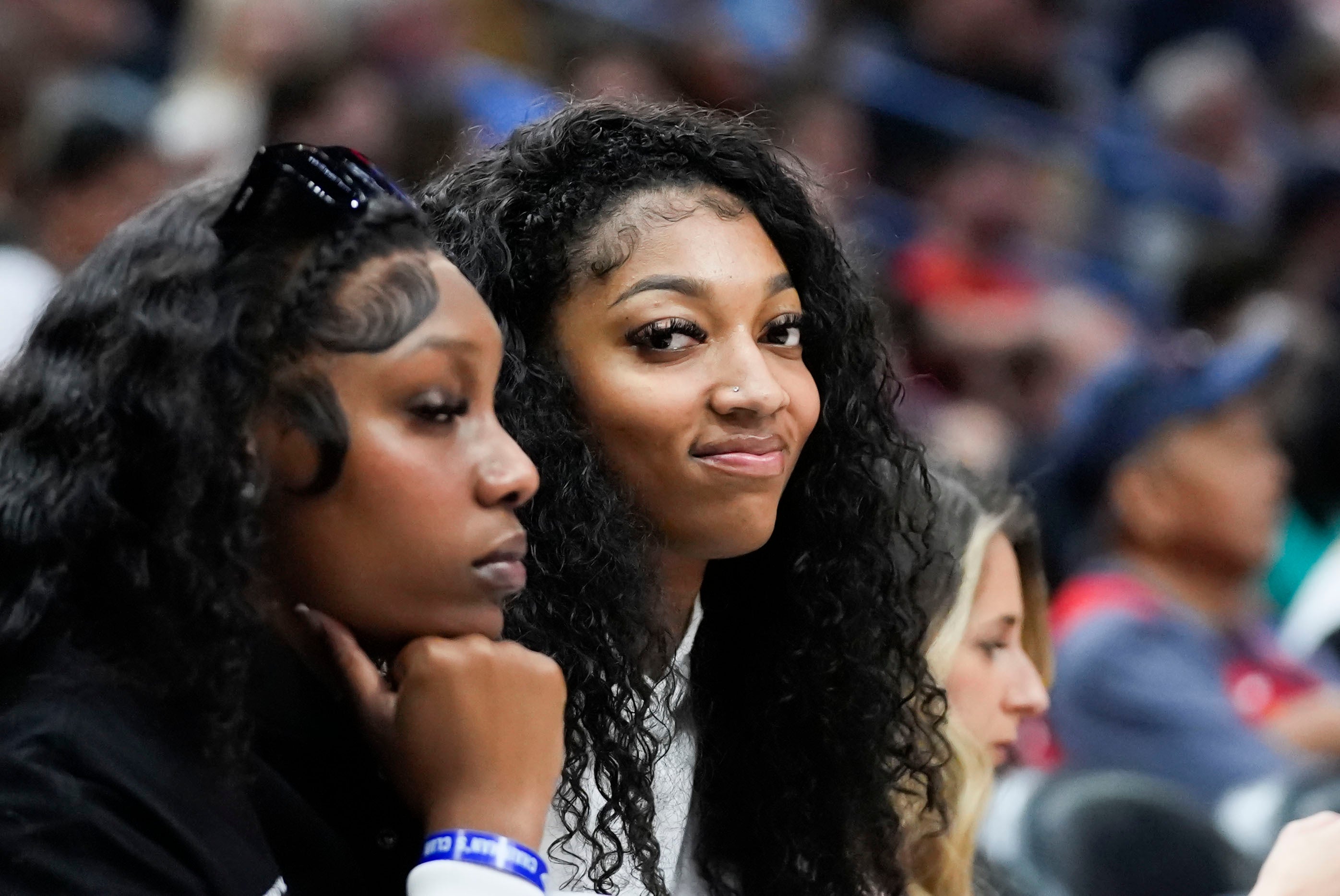 Magic Pelicans Basketball