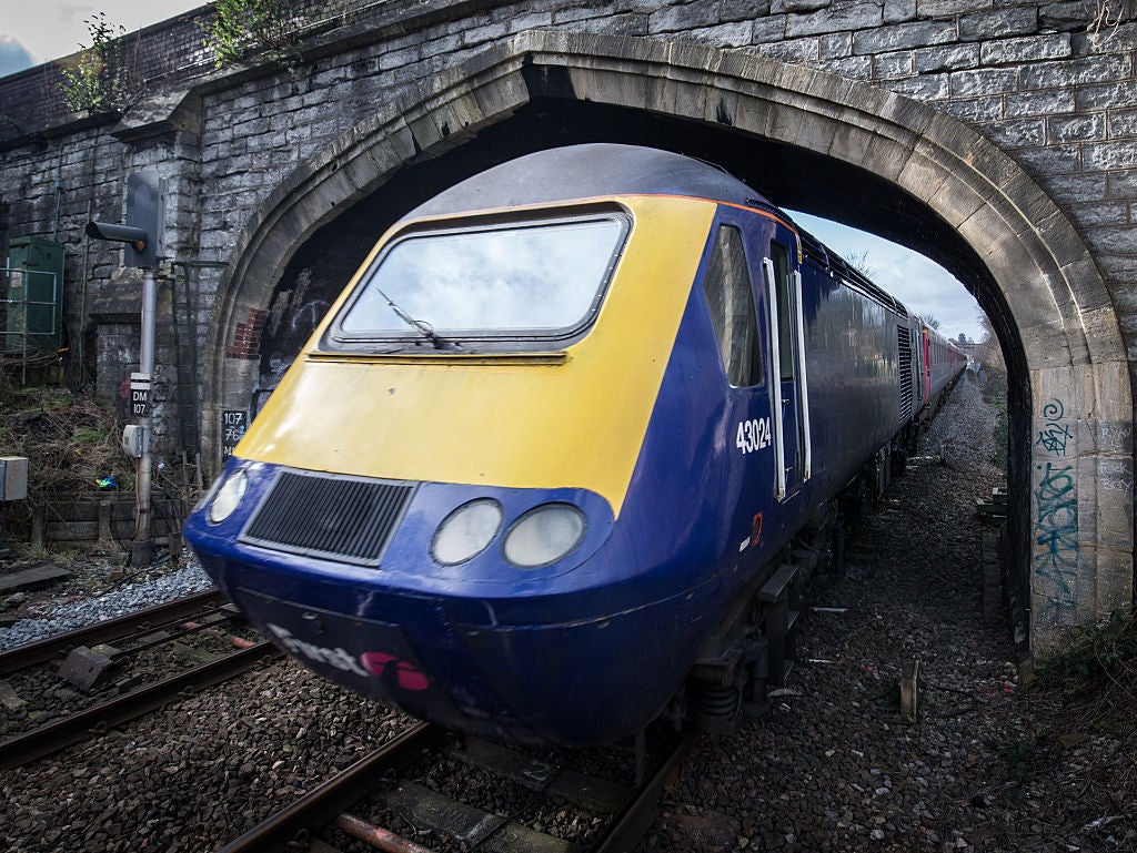 A London Paddington bound train approaches Bath Spa station on the Great Western railway