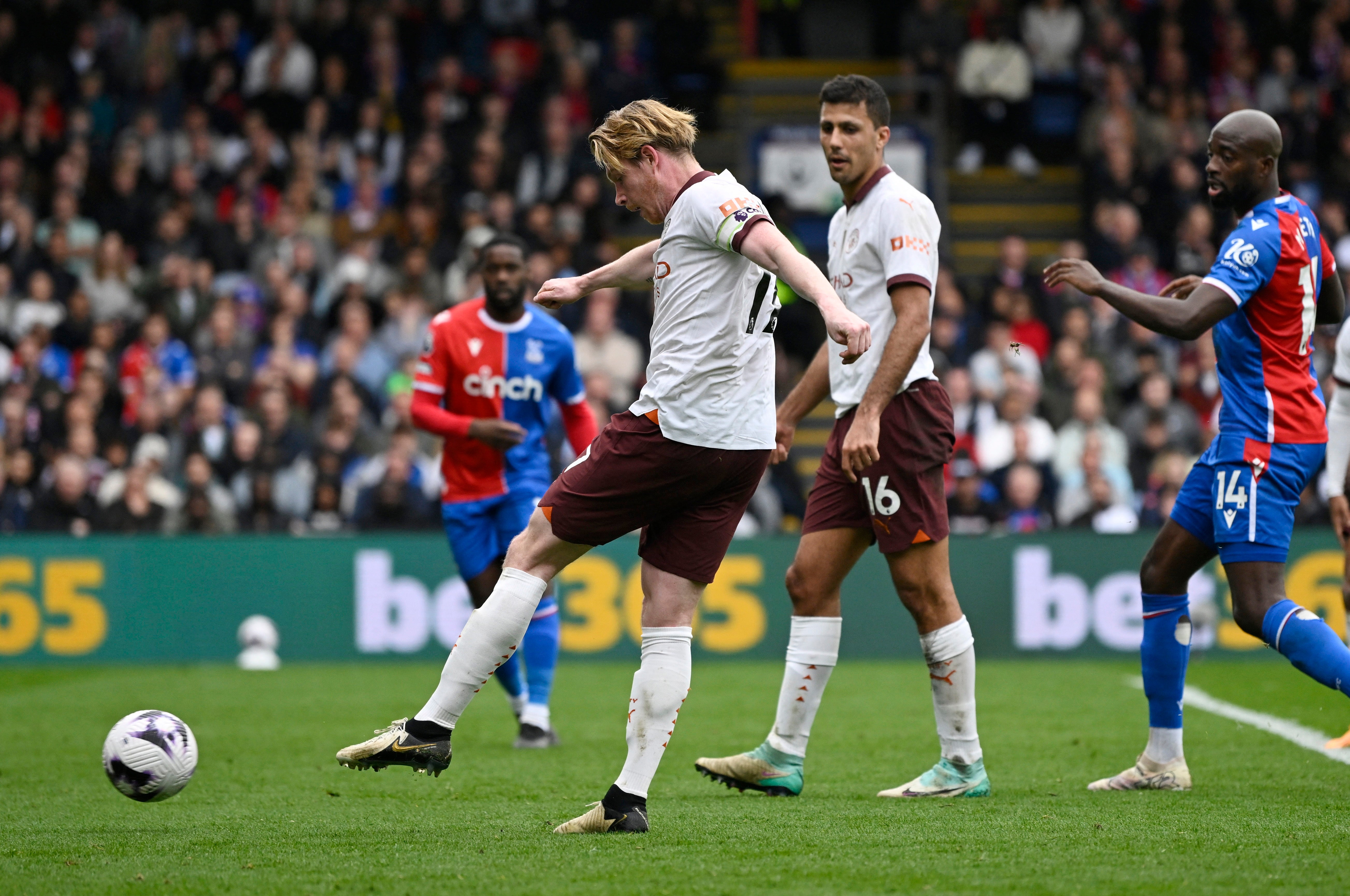 De Bruyne scored twice in City’s victory over the Eagles