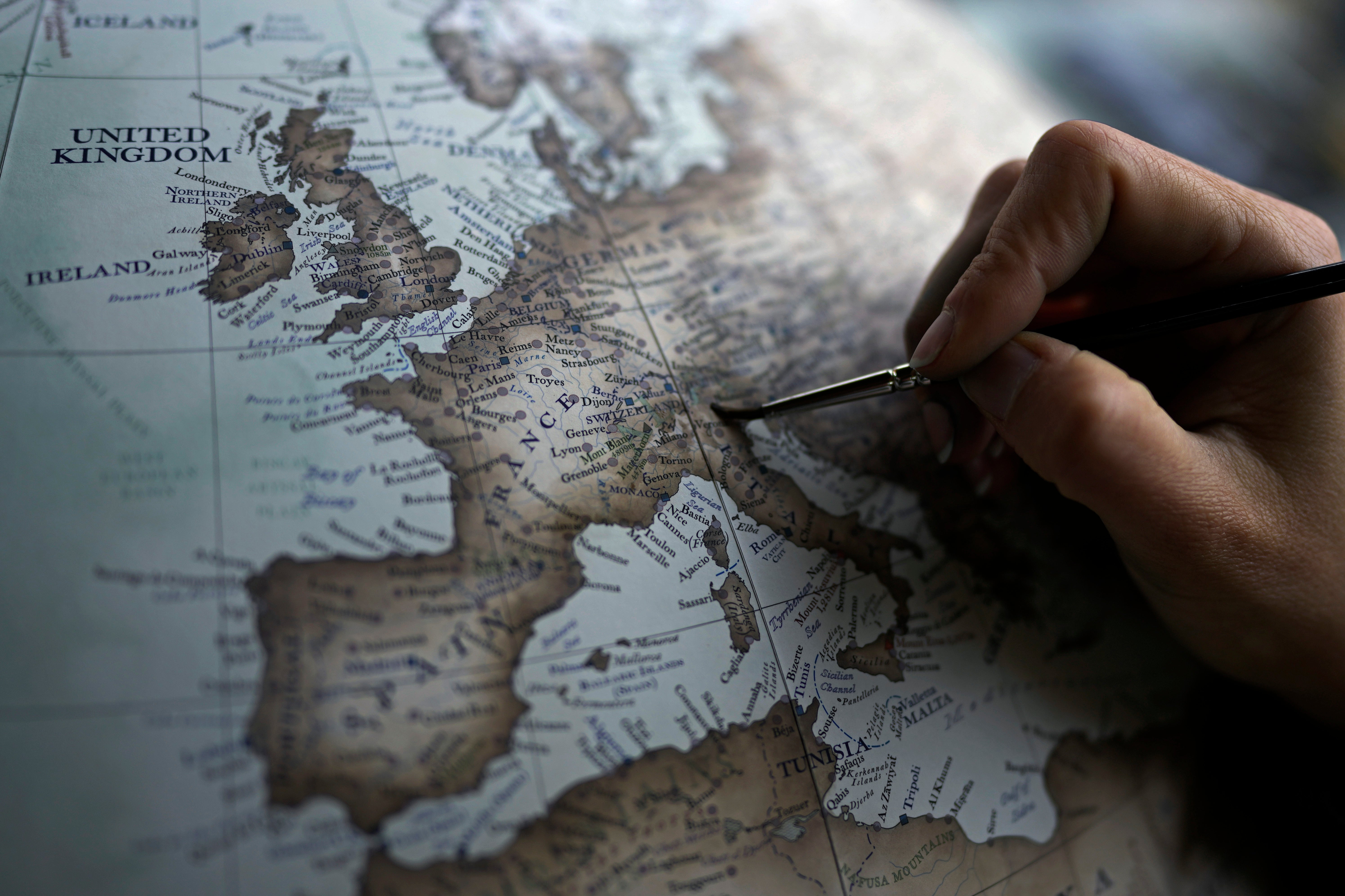 The 21st Century Globe