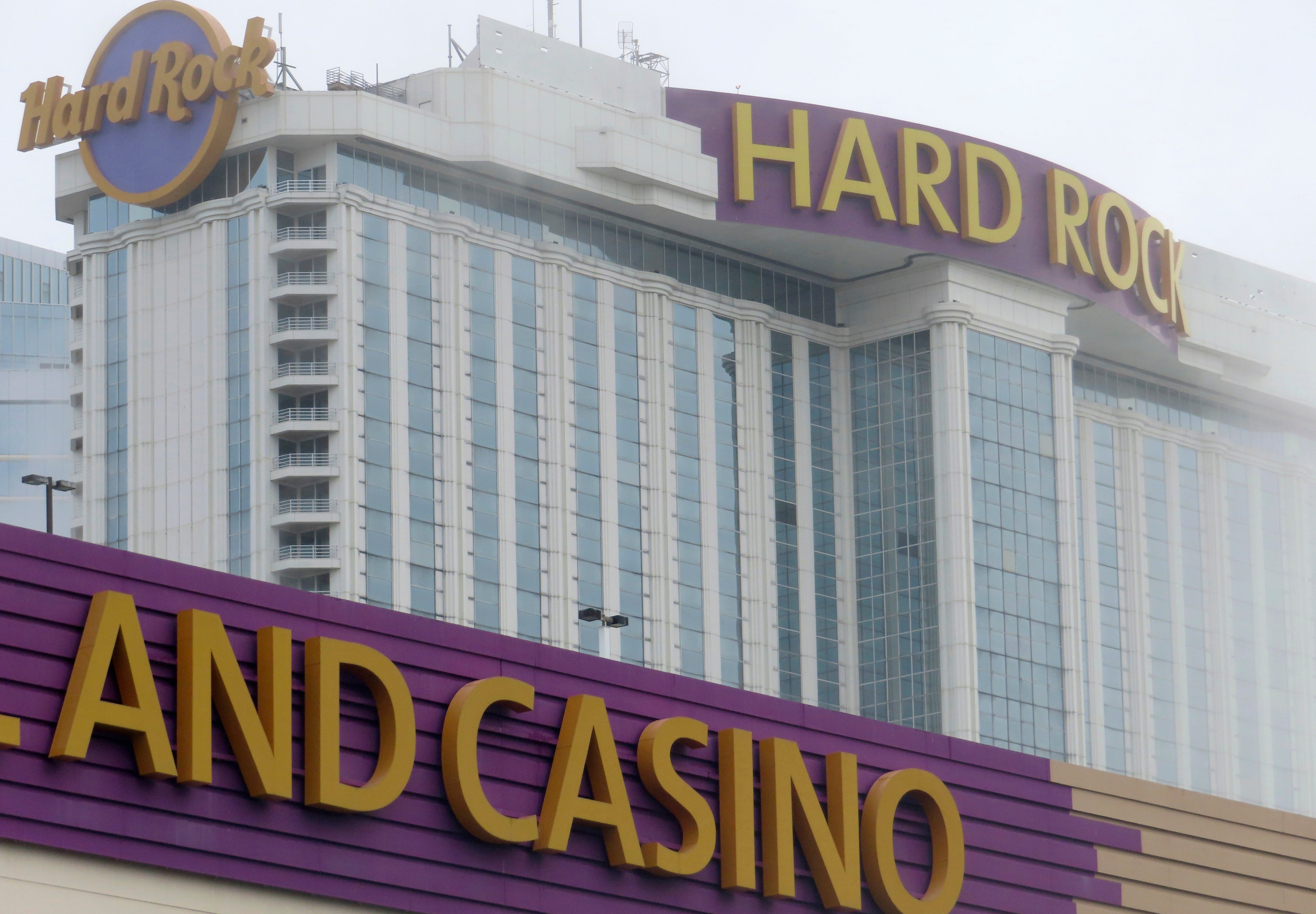 Earns Atlantic City Casinos