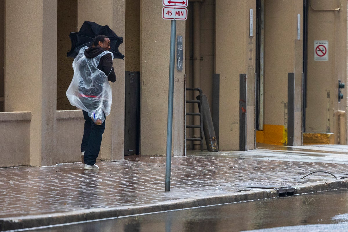 Severe storm triggers tornado warnings across the South