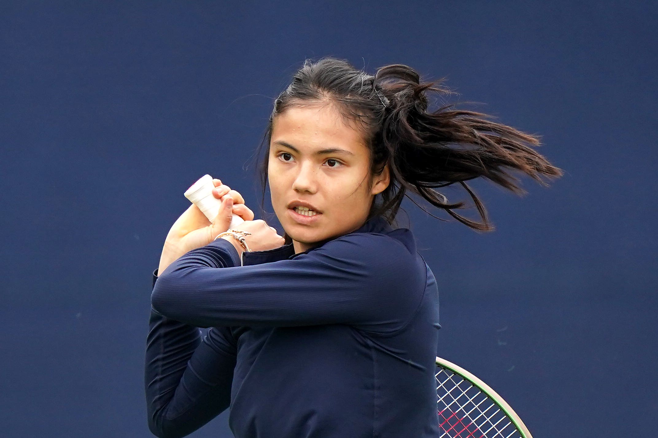 Great Britain’s Emma Raducanu training on day three of the Rothesay Open 2022 at Nottingham Tennis Centre, Nottingham. Picture date: Monday June 6, 2022.