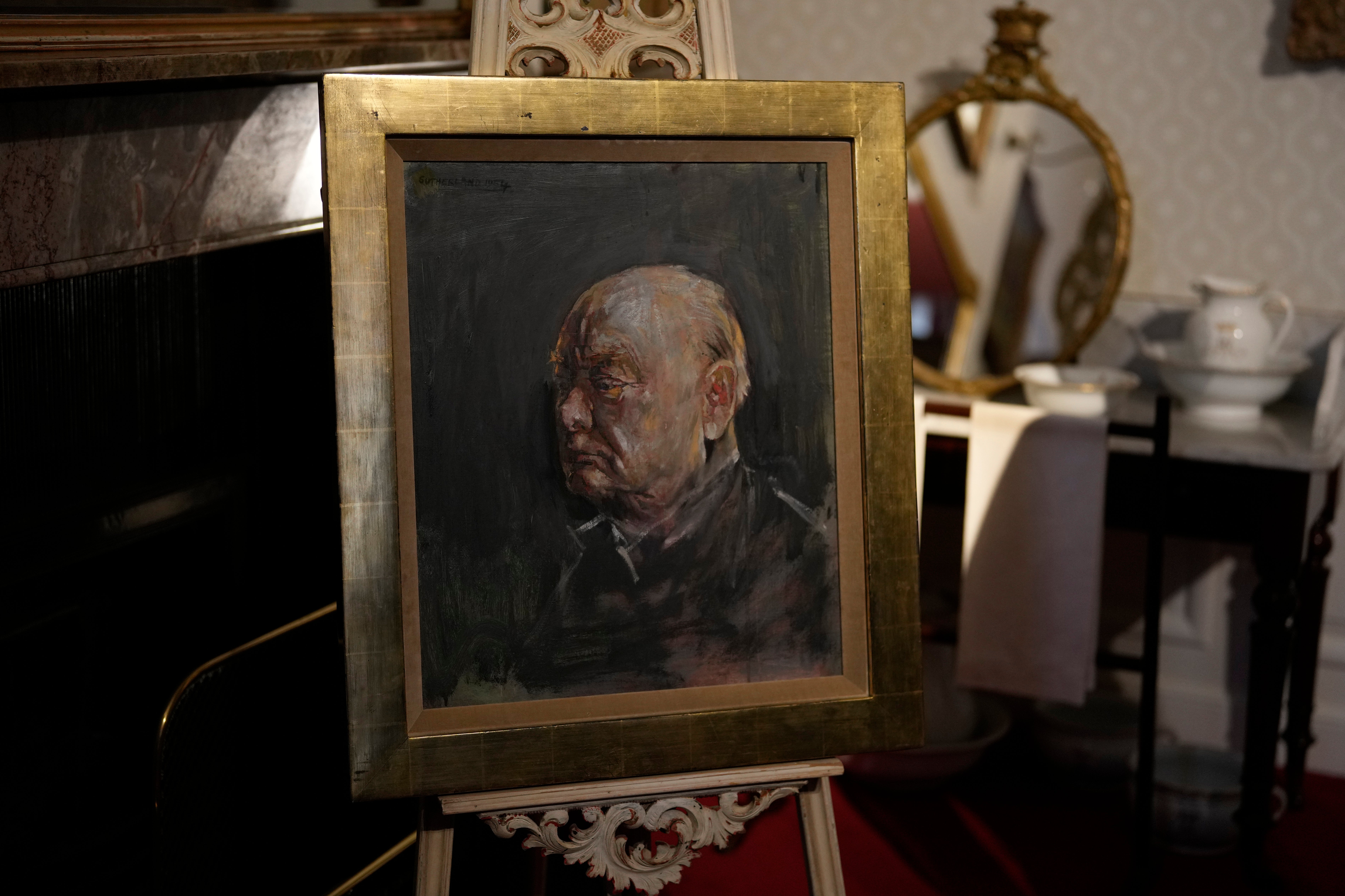 Britain Churchill Portrait Sale