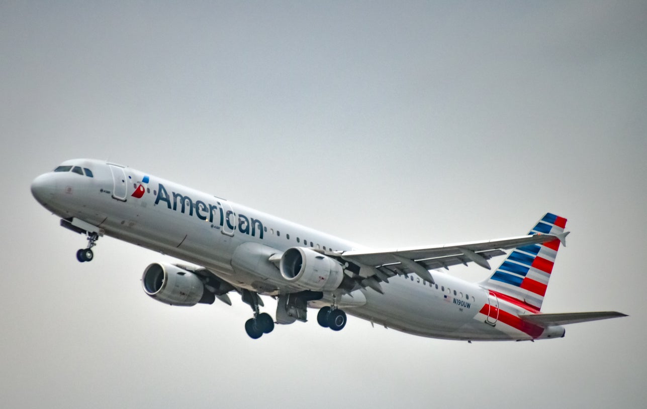 American Airlines Airbus A320 aircraft taking off from the Phoenix Sky Harbor International Airport, Arizona USA