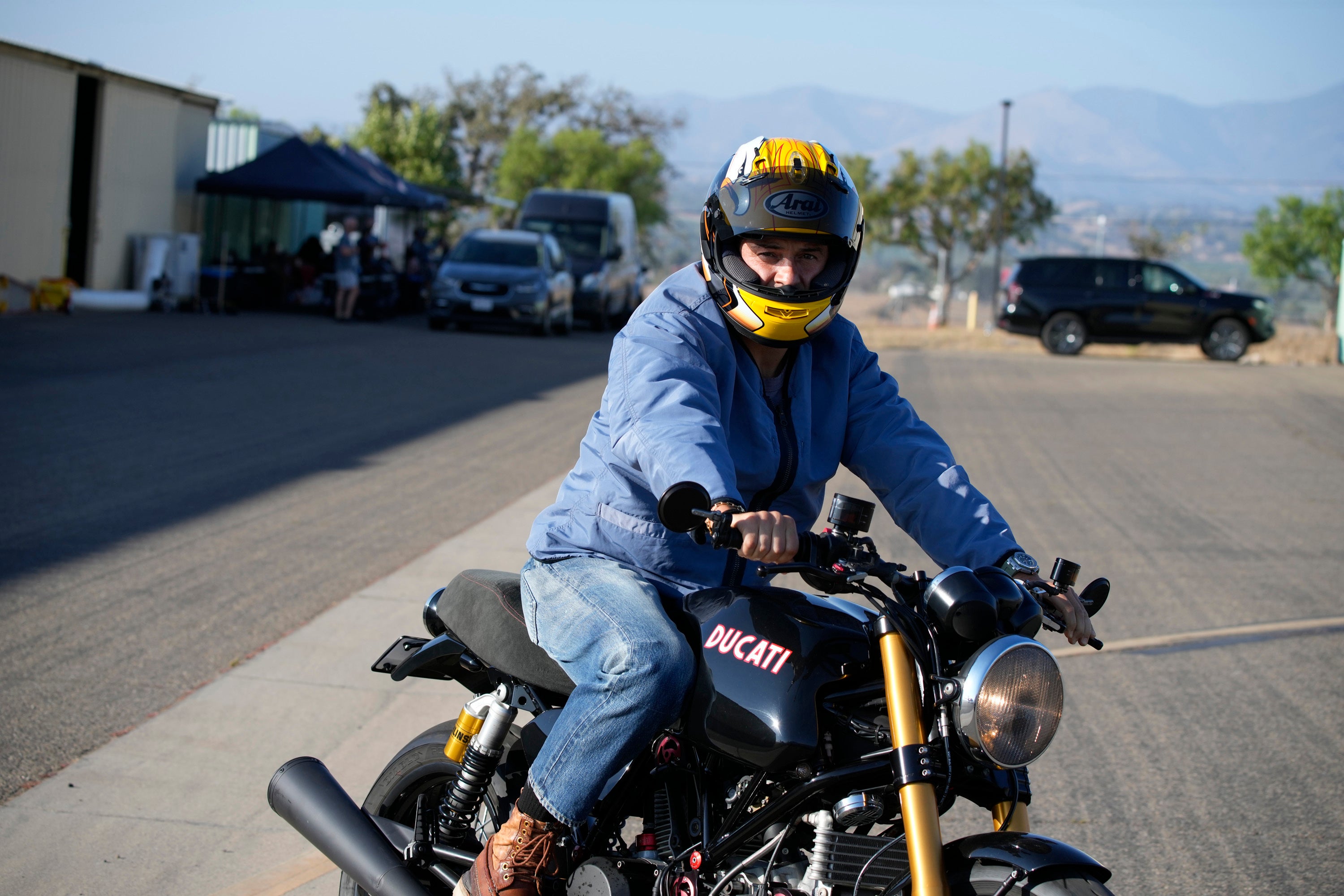 TV - Orlando Bloom: To the Edge