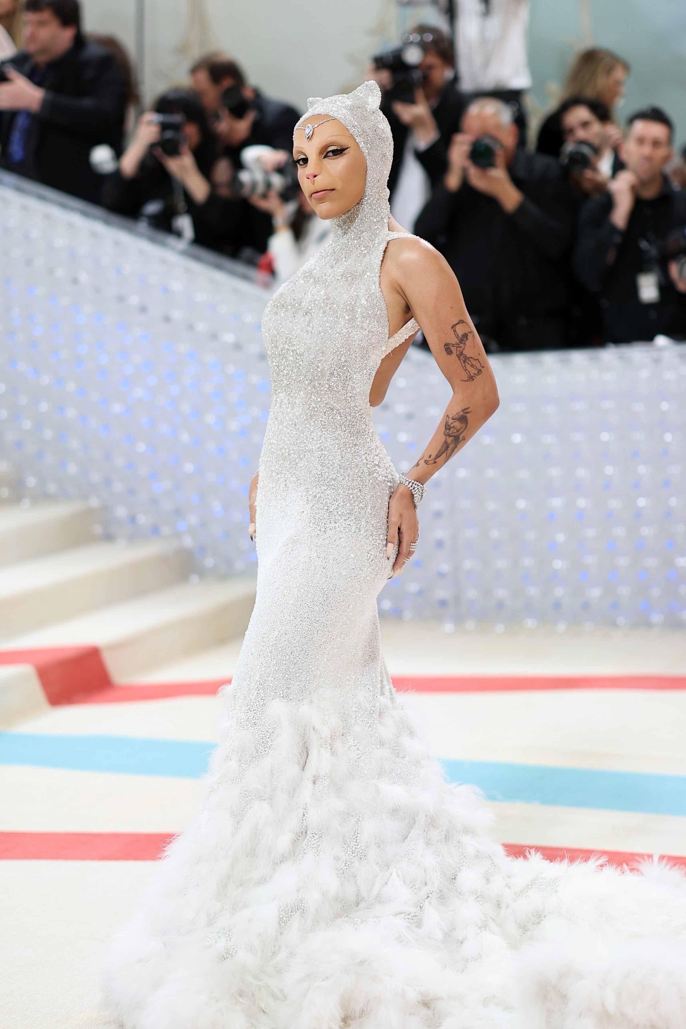 Doja Cat wears an Oscar de la Renta cat-inspired gown to the 2023 Met Gala