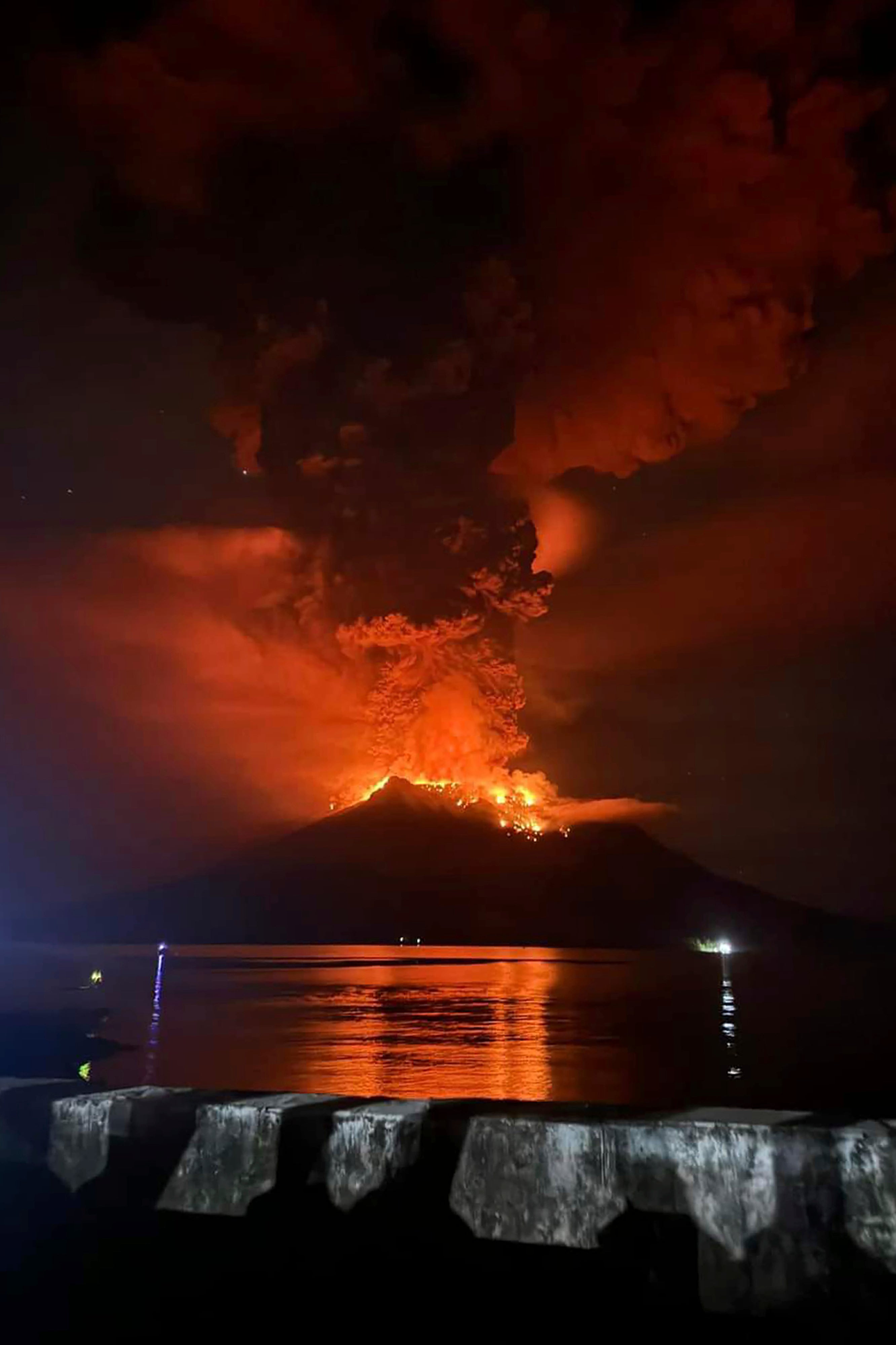 Indonesia Volcano Eruptions