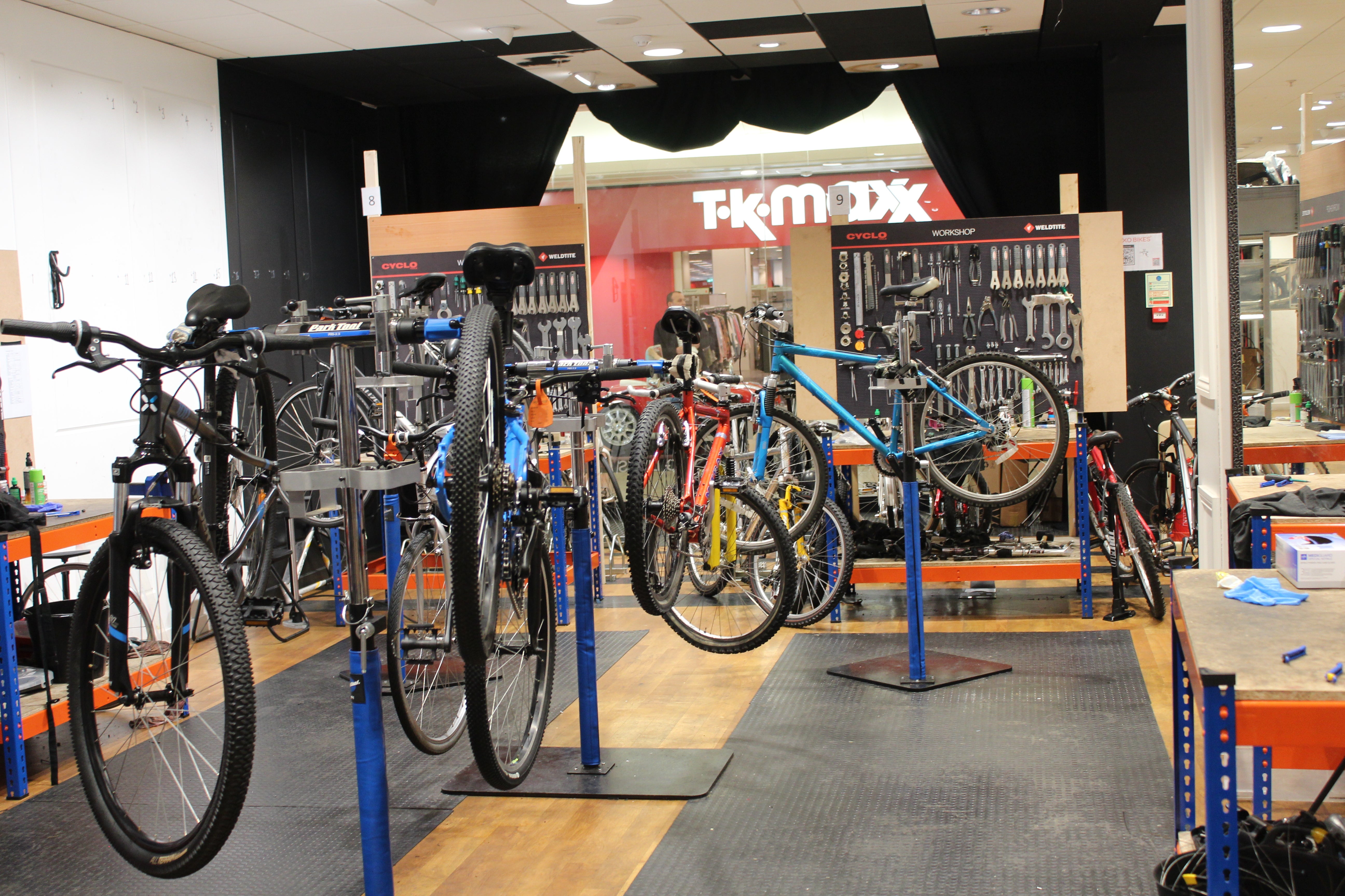 Ed and colleague Tray, XO Bikes’ first ‘fixer’, operate out of a workshop adjacent to the store