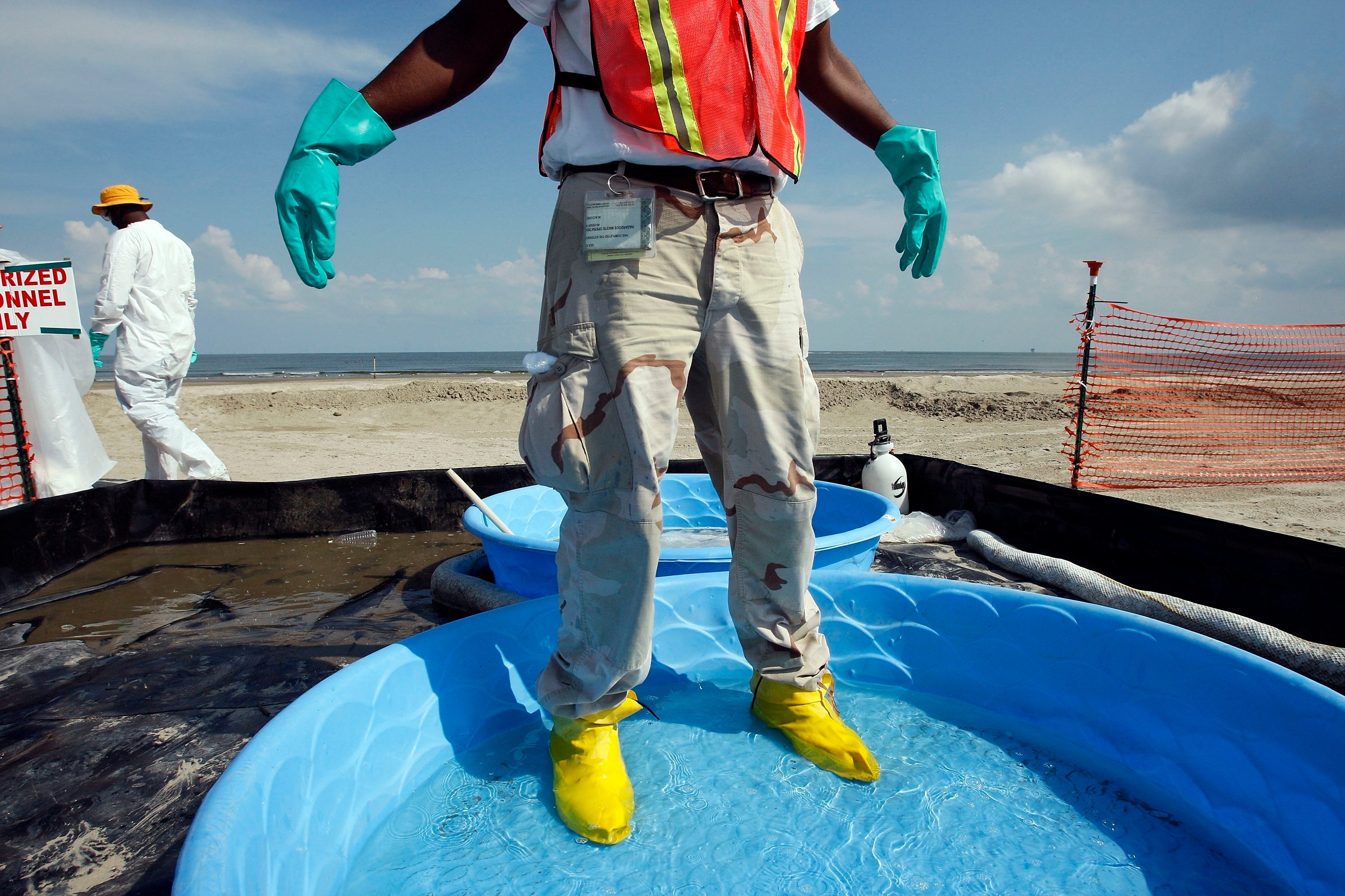 Gulf Spill Workers Left Behind Takeaways