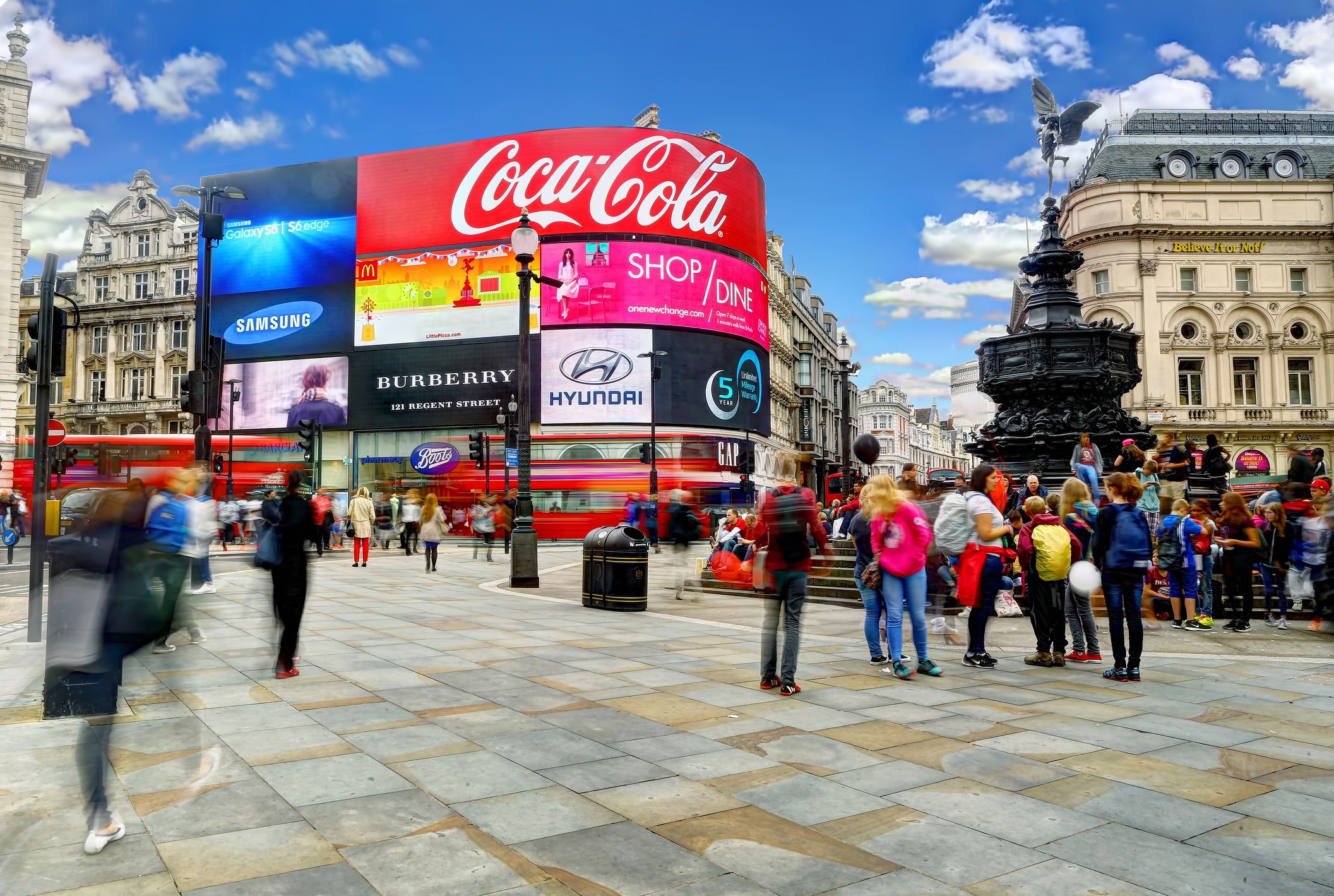 Billboards in Piccadilly Circus flash messages from Bridget’s diary