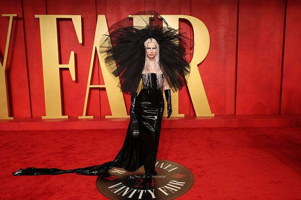 Julia Fox attends the 2024 Vanity Fair Oscar Party