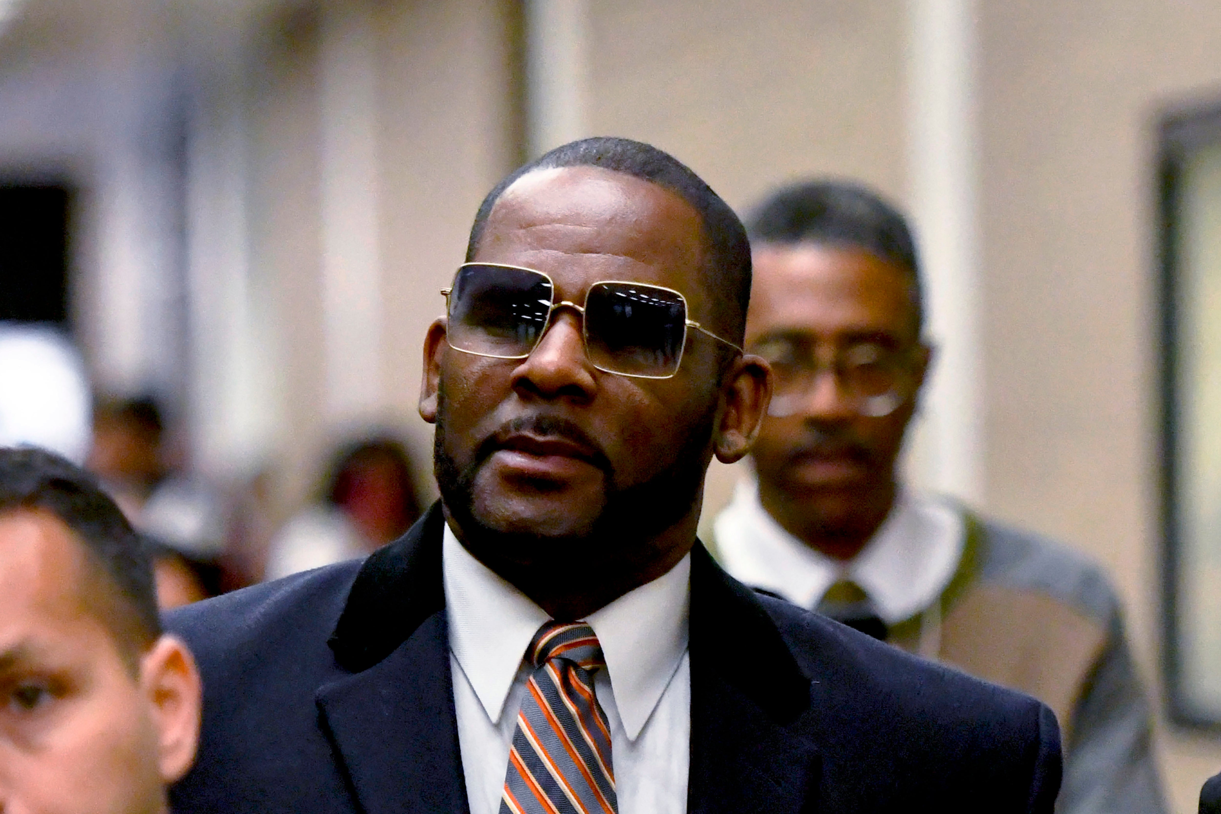 R Kelly leaving the Daley Center after a hearing in his child support case in Chicago in May 2019