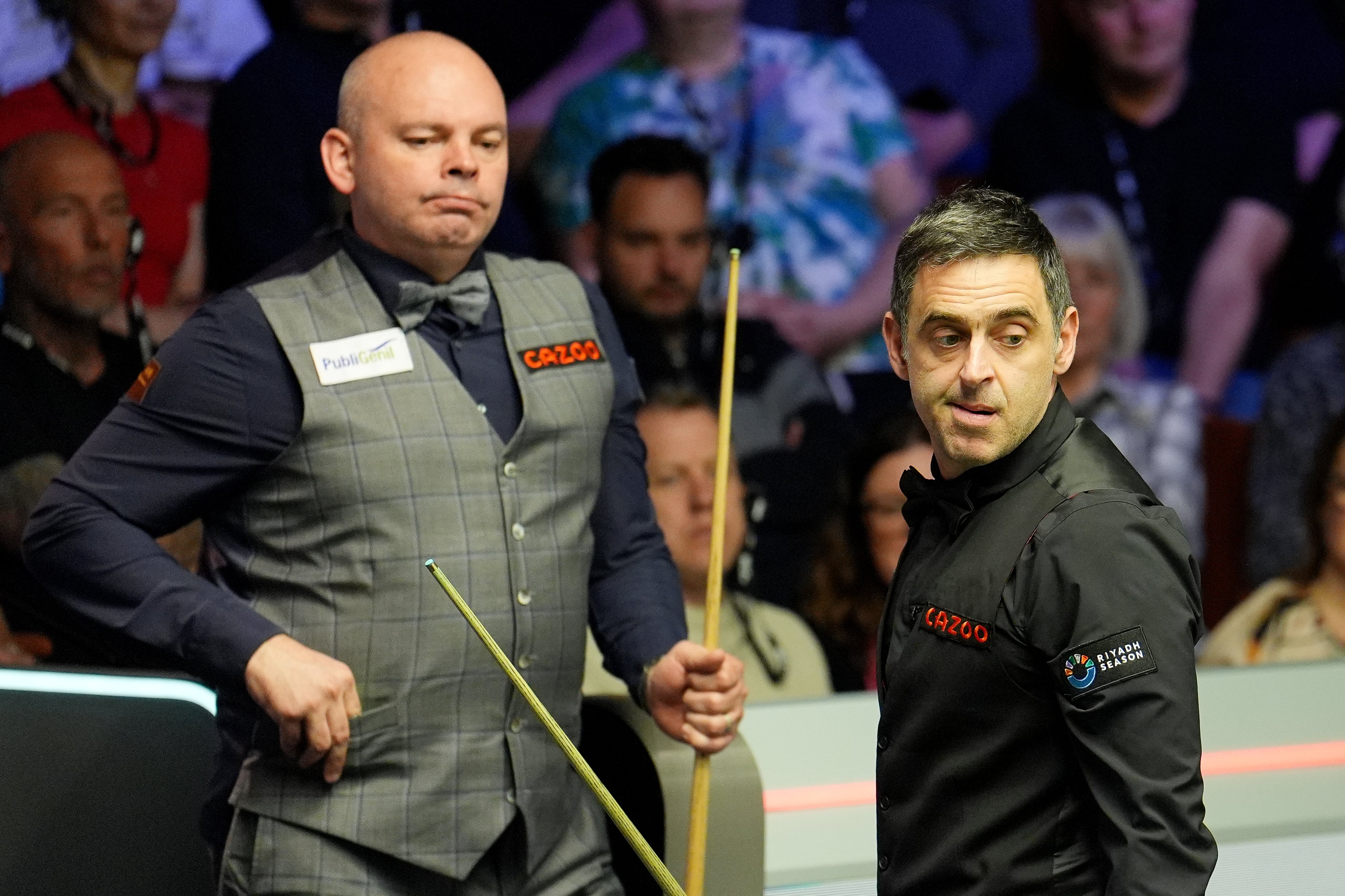 Ronnie O’Sullivan is tied at 4-4 with Stuart Bingham