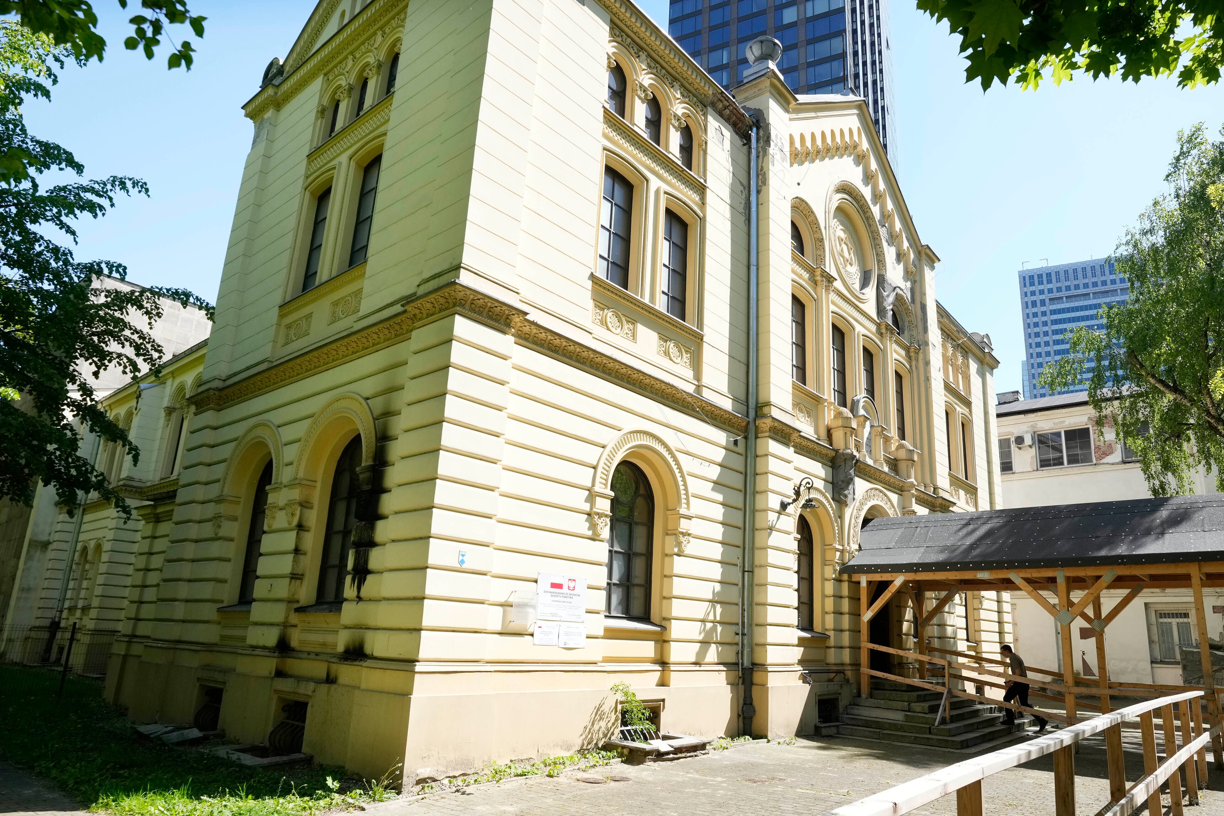 The Nożyk Synagogue in Warsaw, Poland was targeted on Wednesday by an unidentified perpetrator