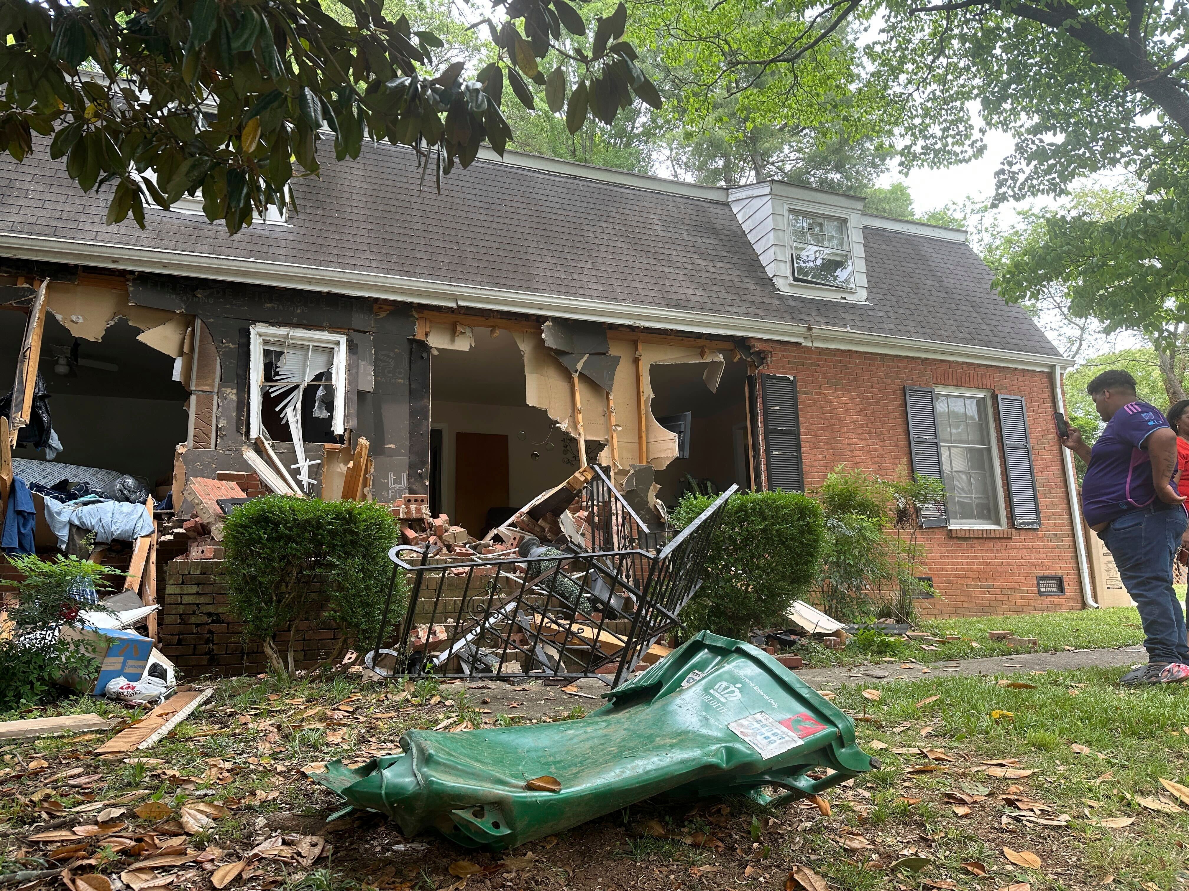 Officers Shot Charlotte