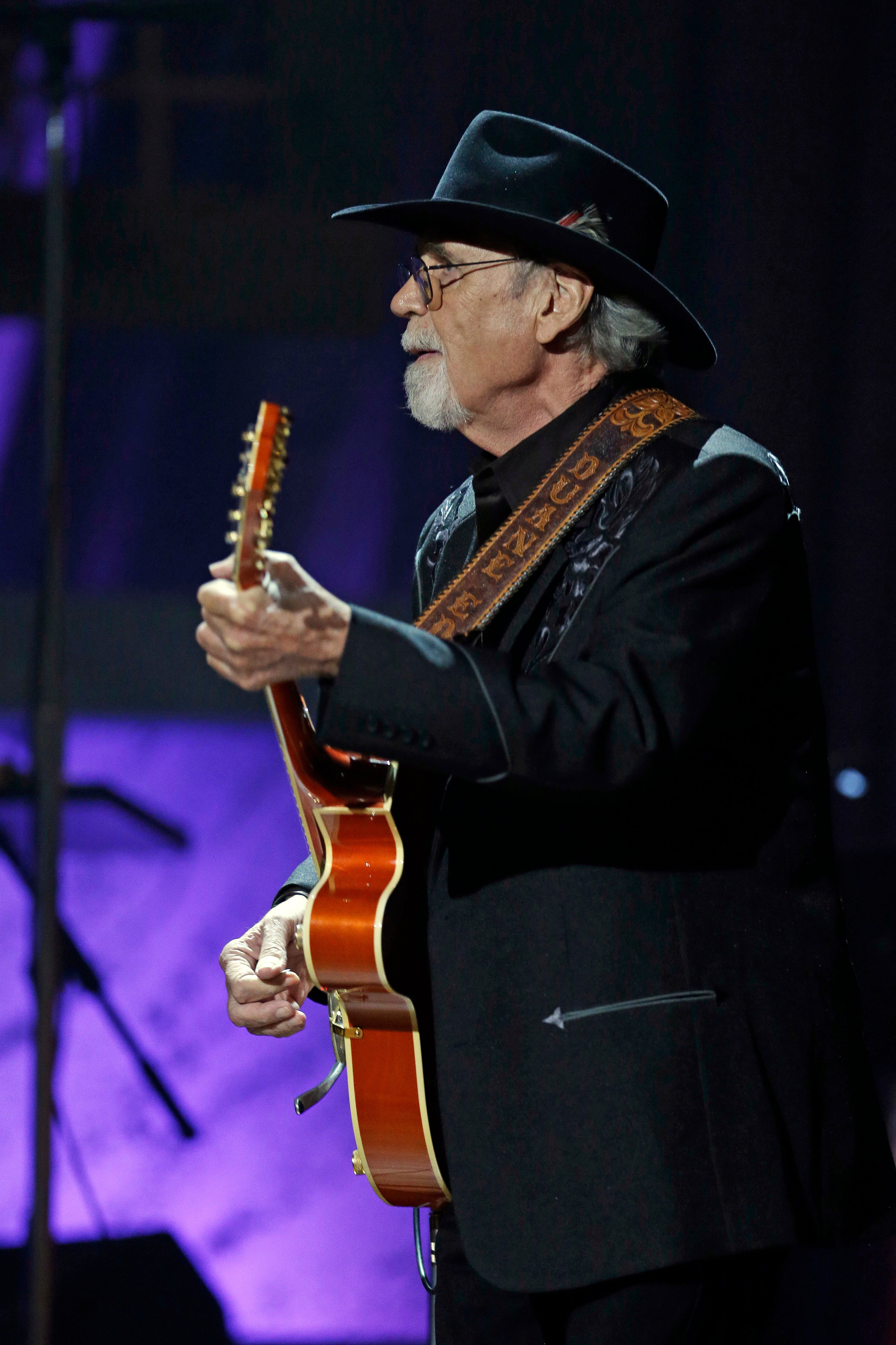 Obit Duane Eddy