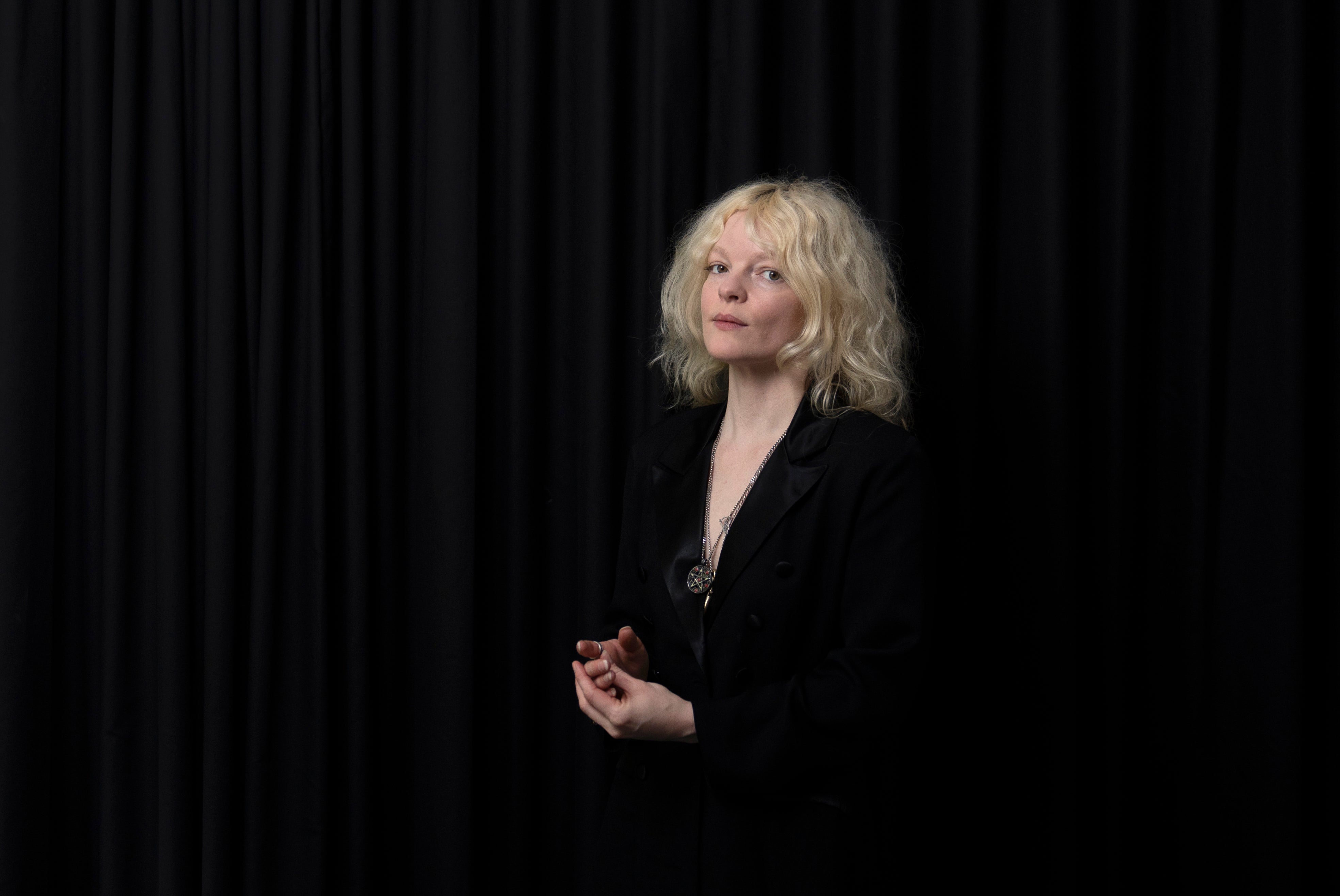 Jessica Pratt Portrait Session