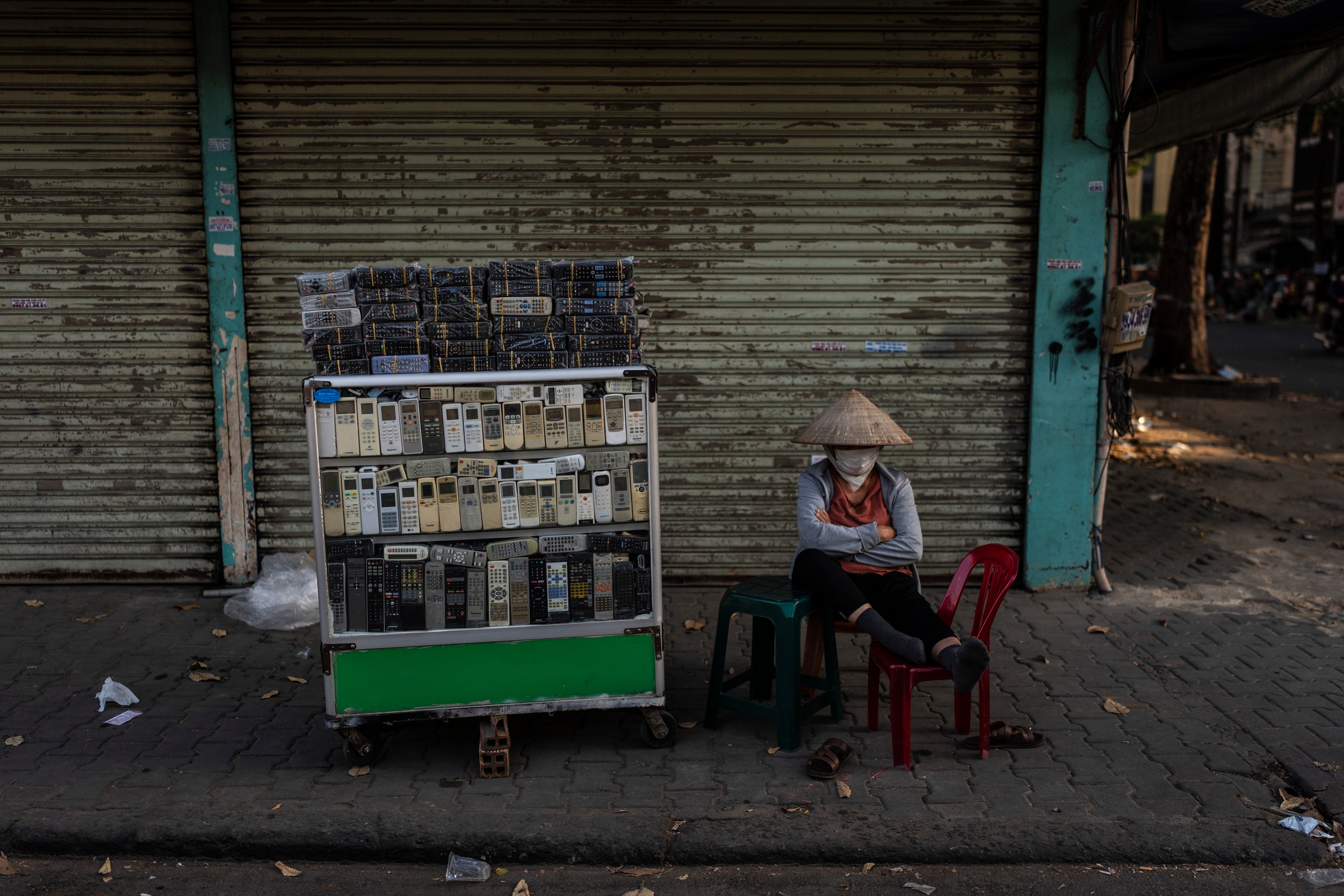 APTOPIX Vietnam Electronic Recycling Environment