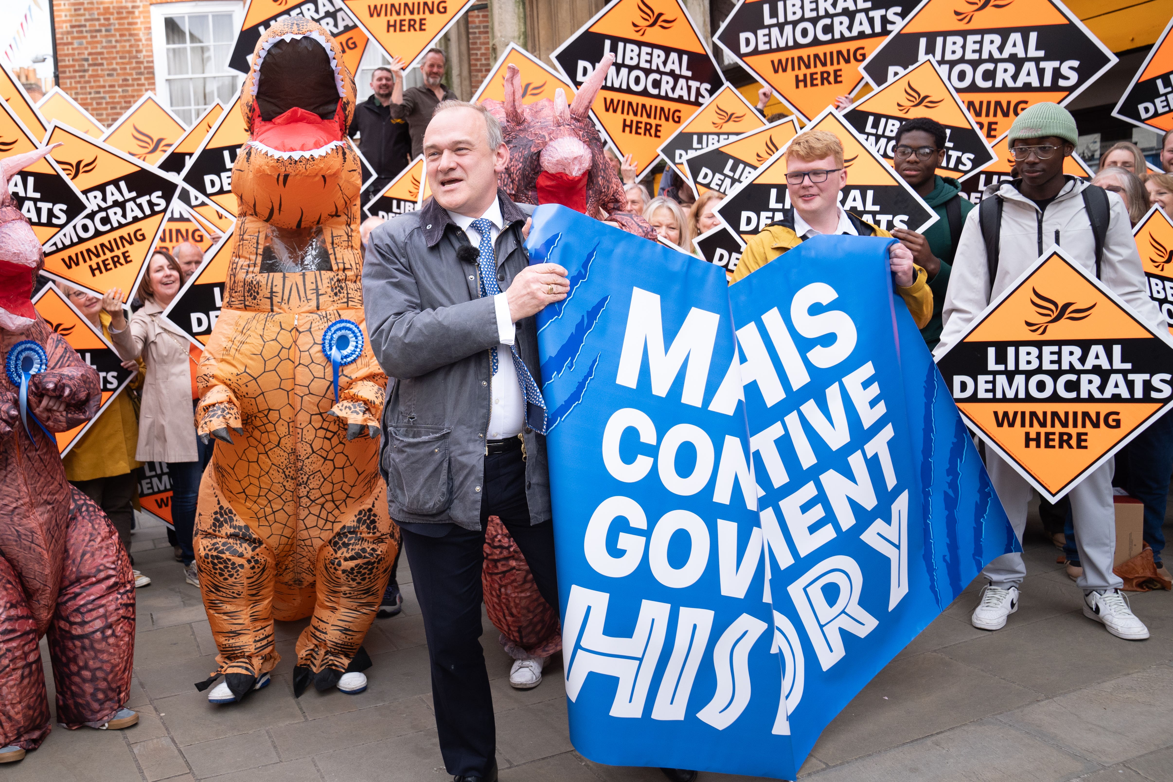 Liberal Democrat leader Sir Ed Davey alongside Tory ‘dinosaurs’ in Winchester (Stefan Rousseau/PA)