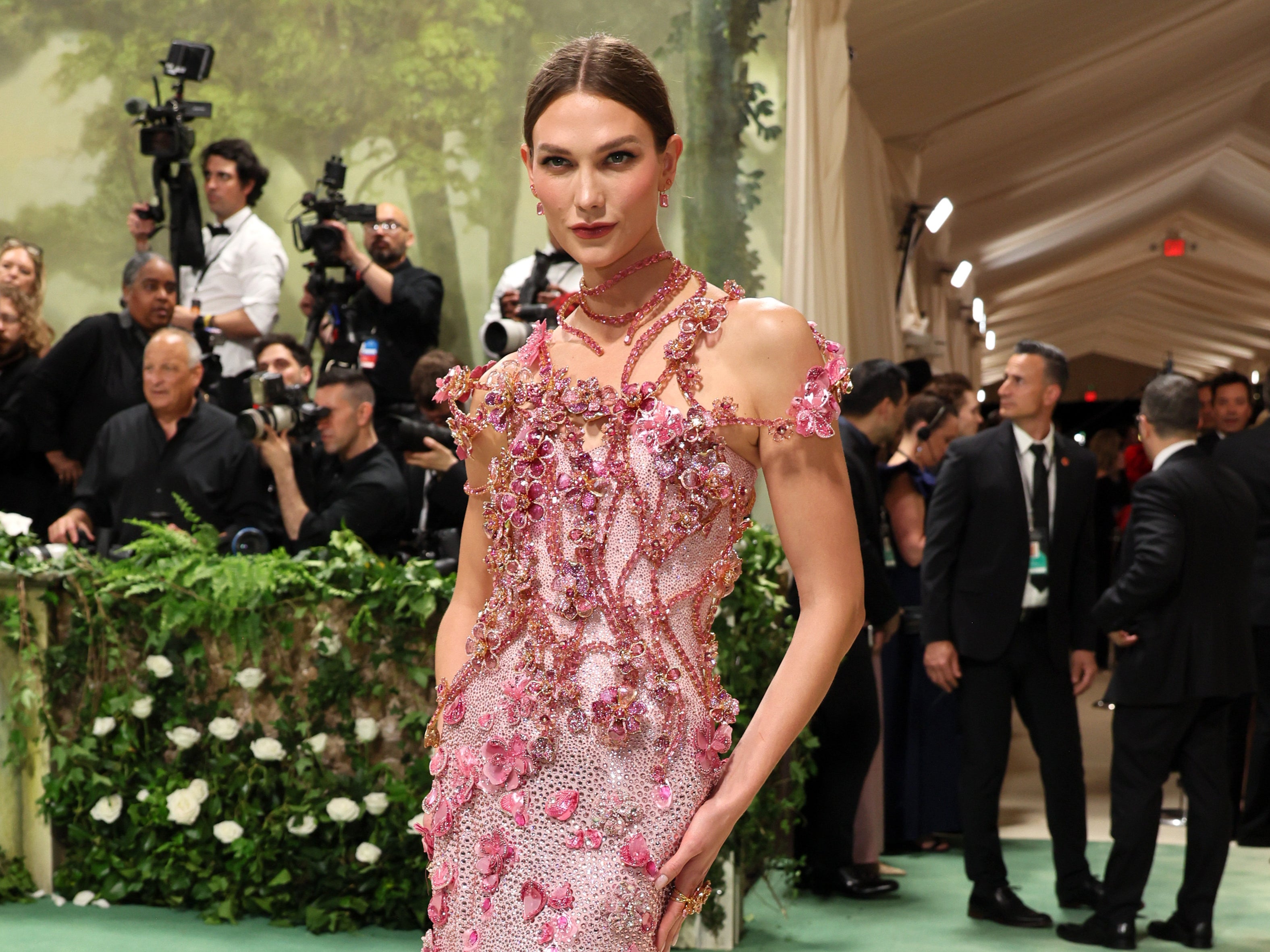 Karlie Kloss attends The 2024 Met Gala Celebrating “Sleeping Beauties: Reawakening Fashion” at The Metropolitan Museum of Art on 6 May 2024 in New York City.