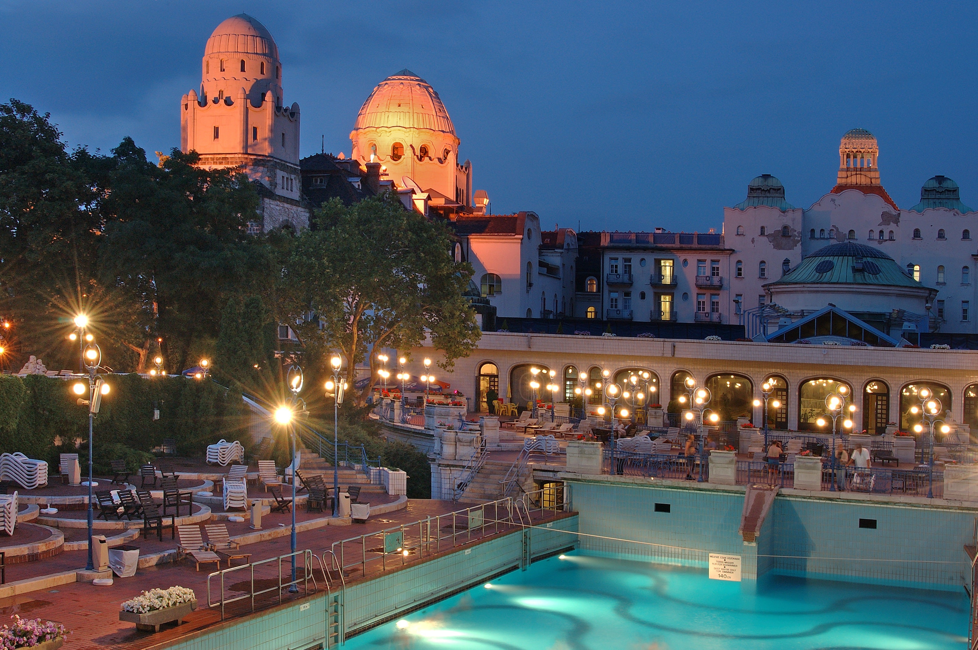 Gellért Thermal Bath at night