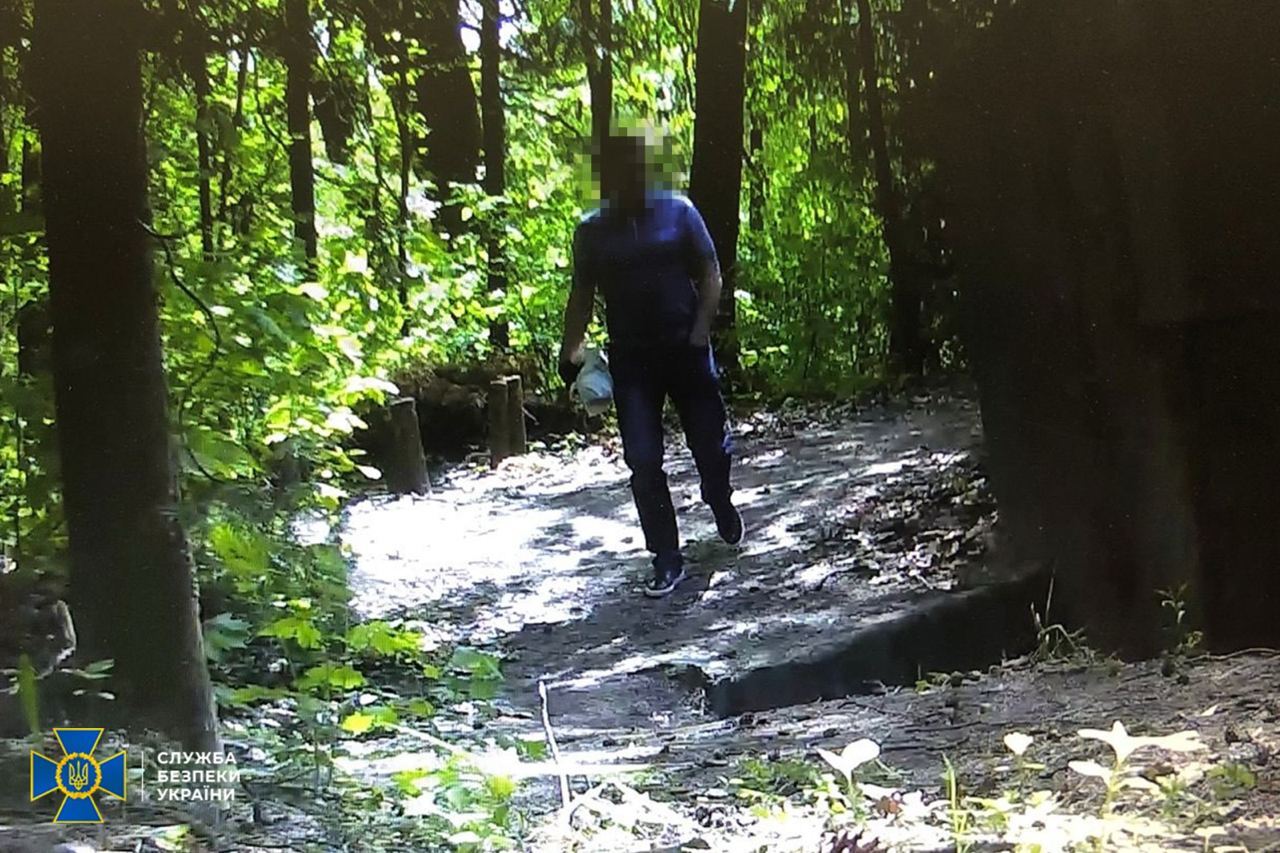 Russian saboteurs are confronted in the woods by the Ukrainian SBU