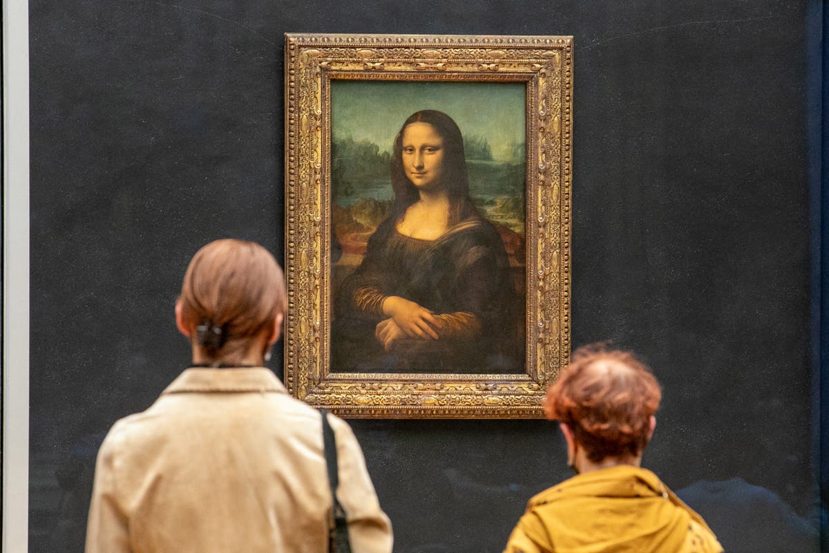 British minister attacks French proposals to charge Britons more to see the Mona Lisa