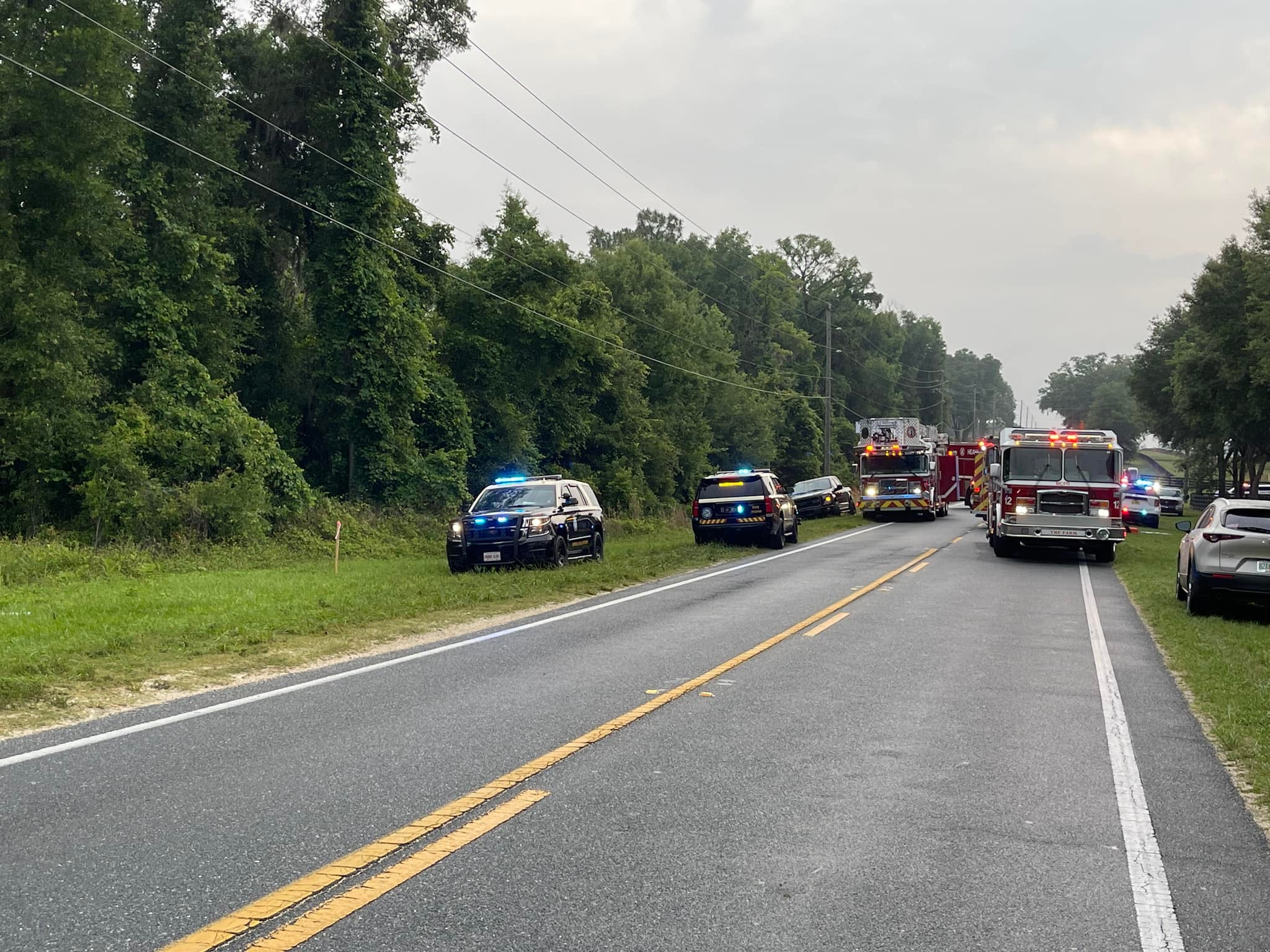 A bus carrying farm workers crashed northwest of Orland, Florida on Tuesday