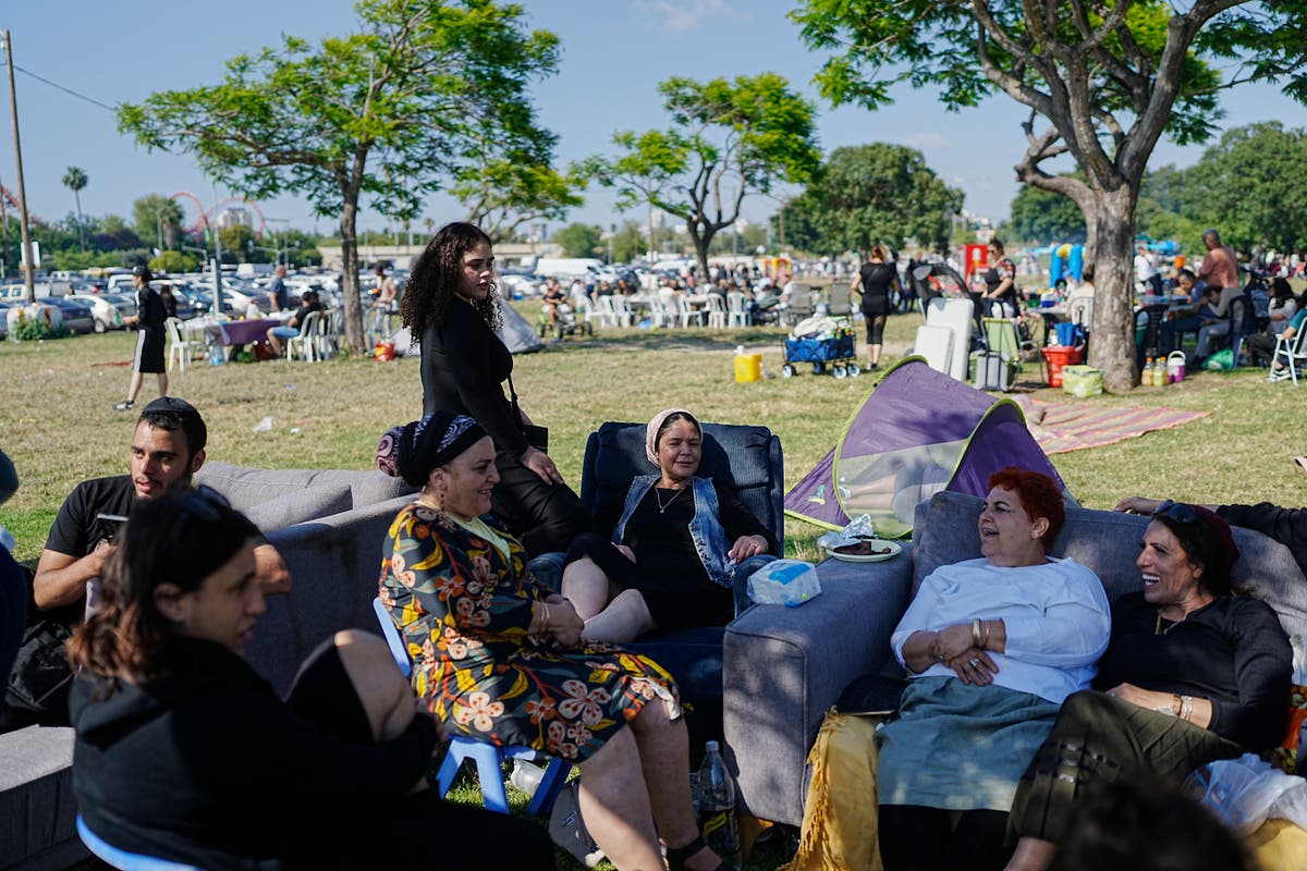 Israelis mark a subdued Independence Day under the shadow of war in