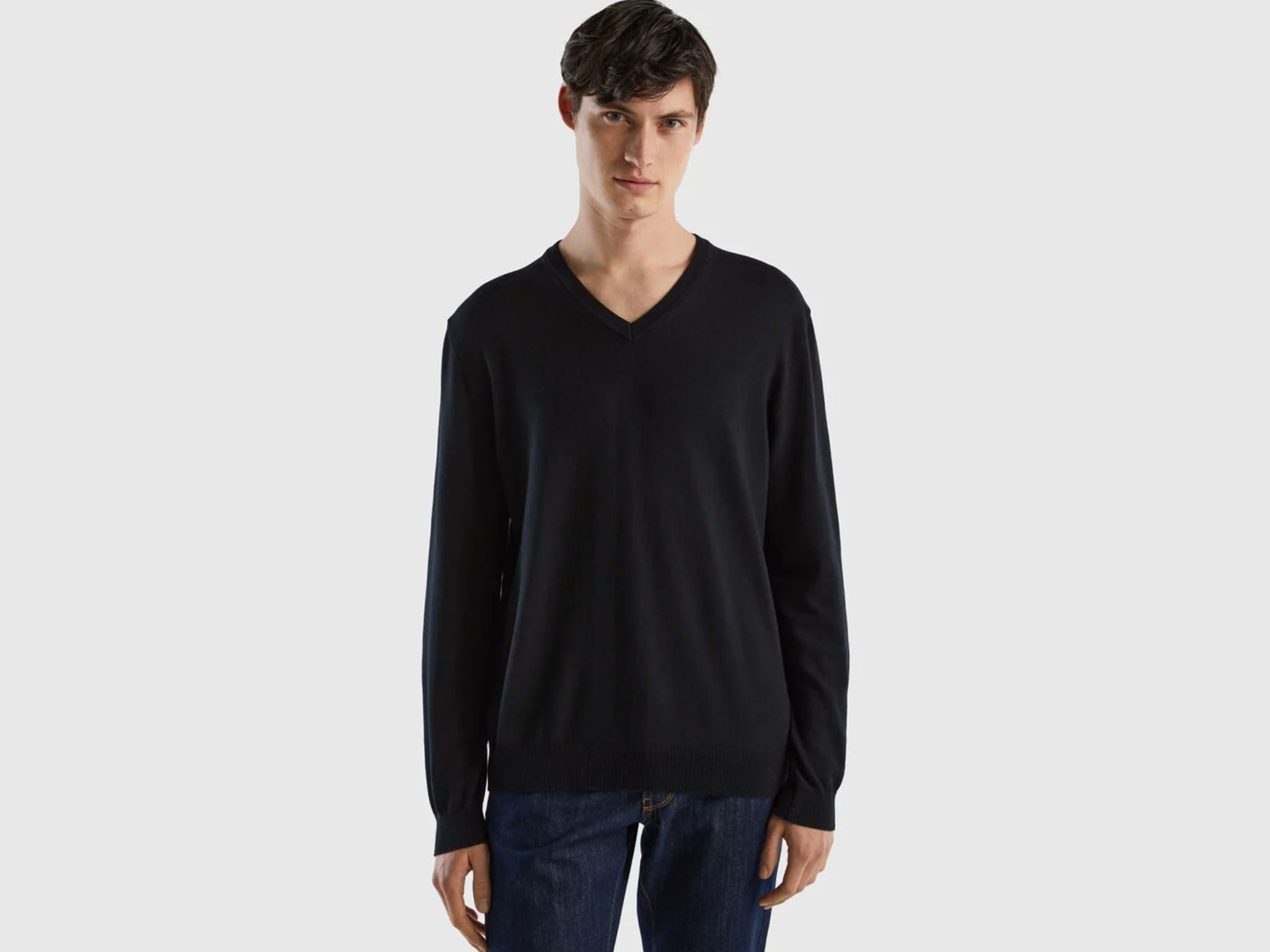 Benetton v-neck sweater