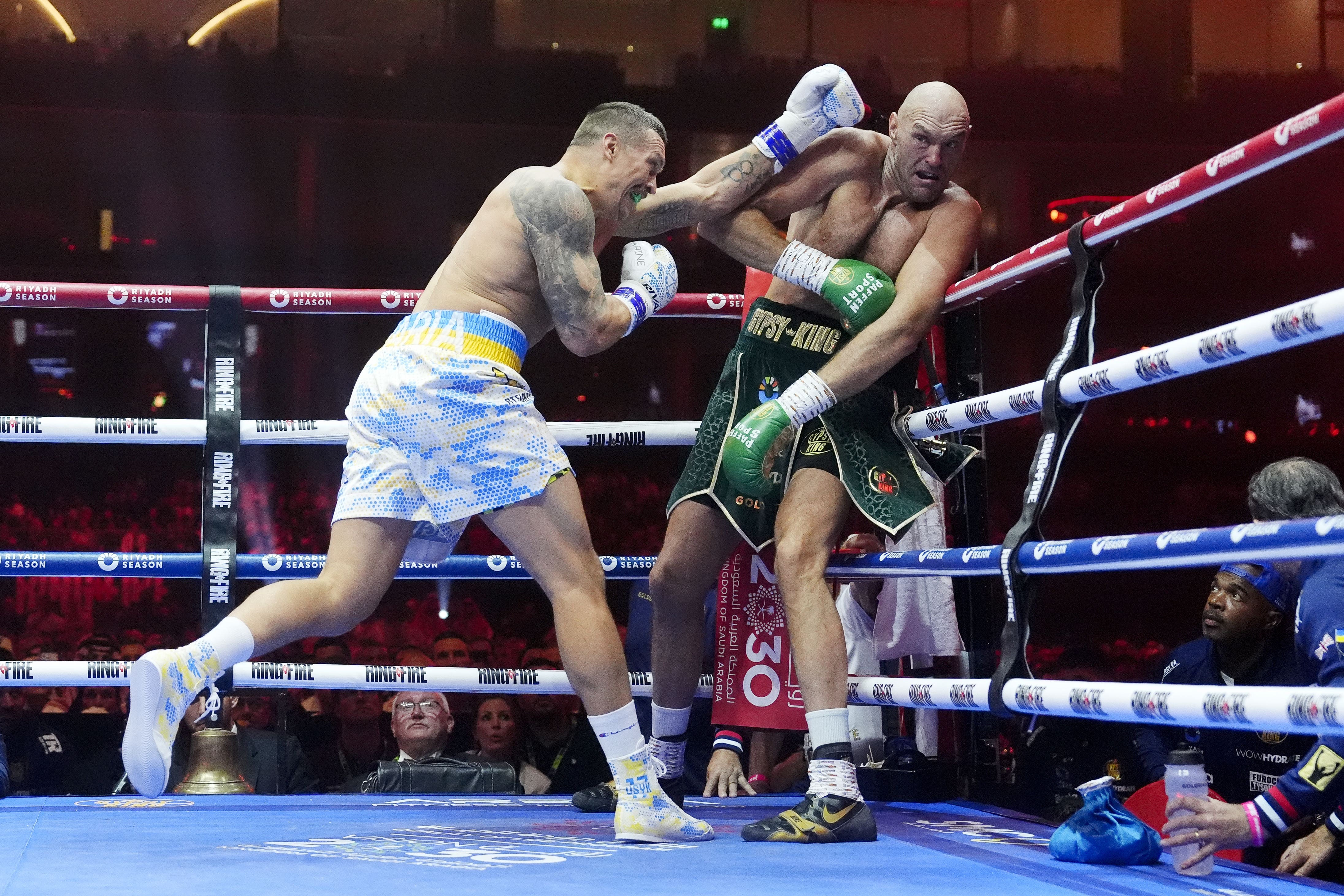 Oleksandr Usyk lands a punch on Tyson Fury at the Kingdom Arena, Riyadh