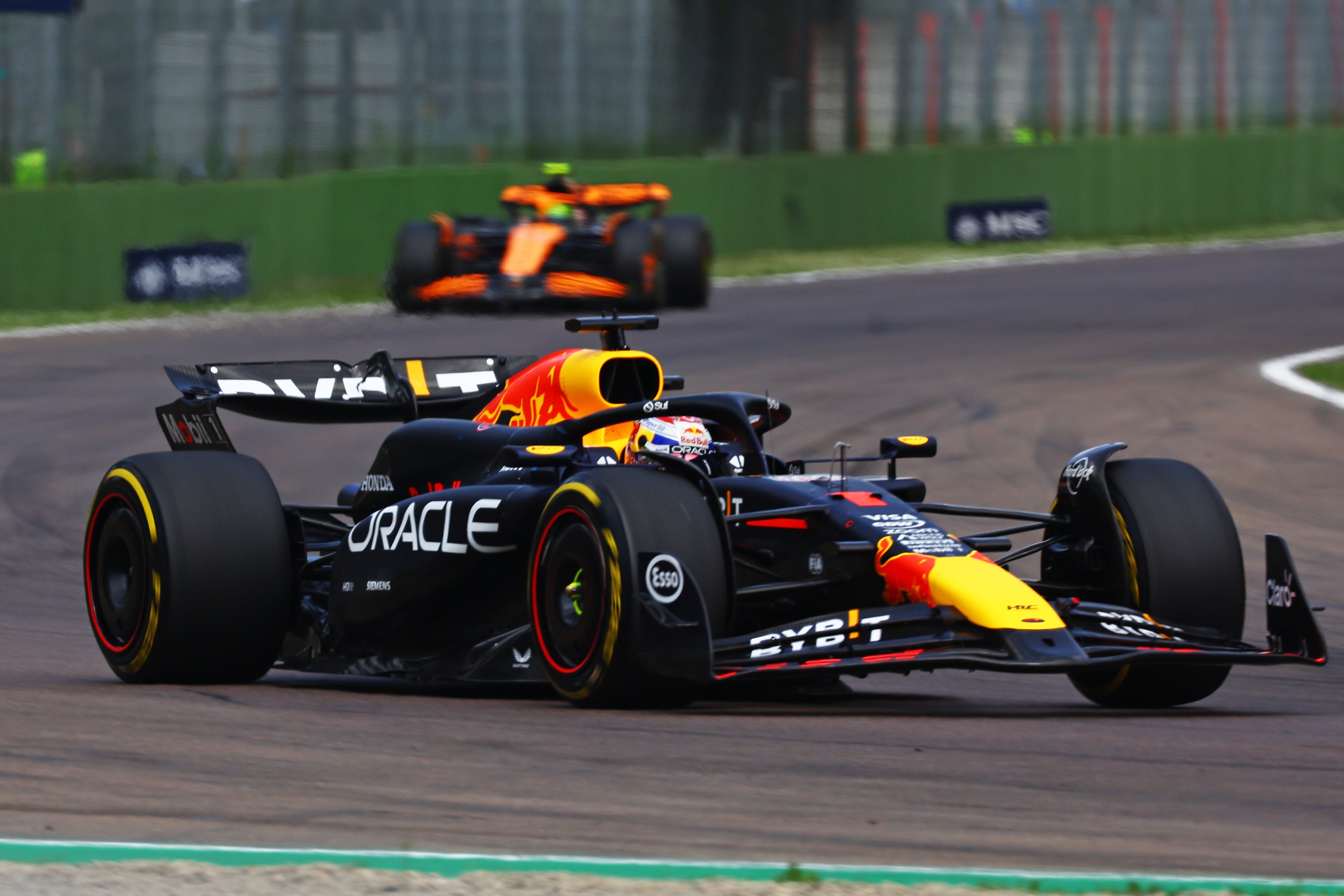 Verstappen extended his lead in the drivers’ championship