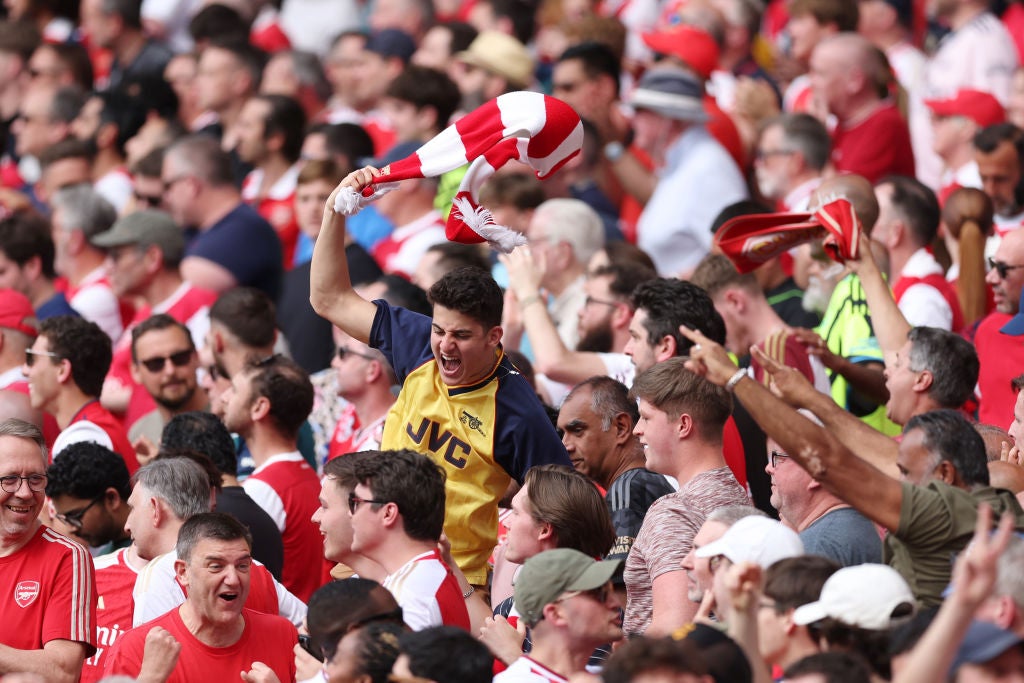 Arsenal fans celebrated incorrectly at the rumour of a second West Ham goal