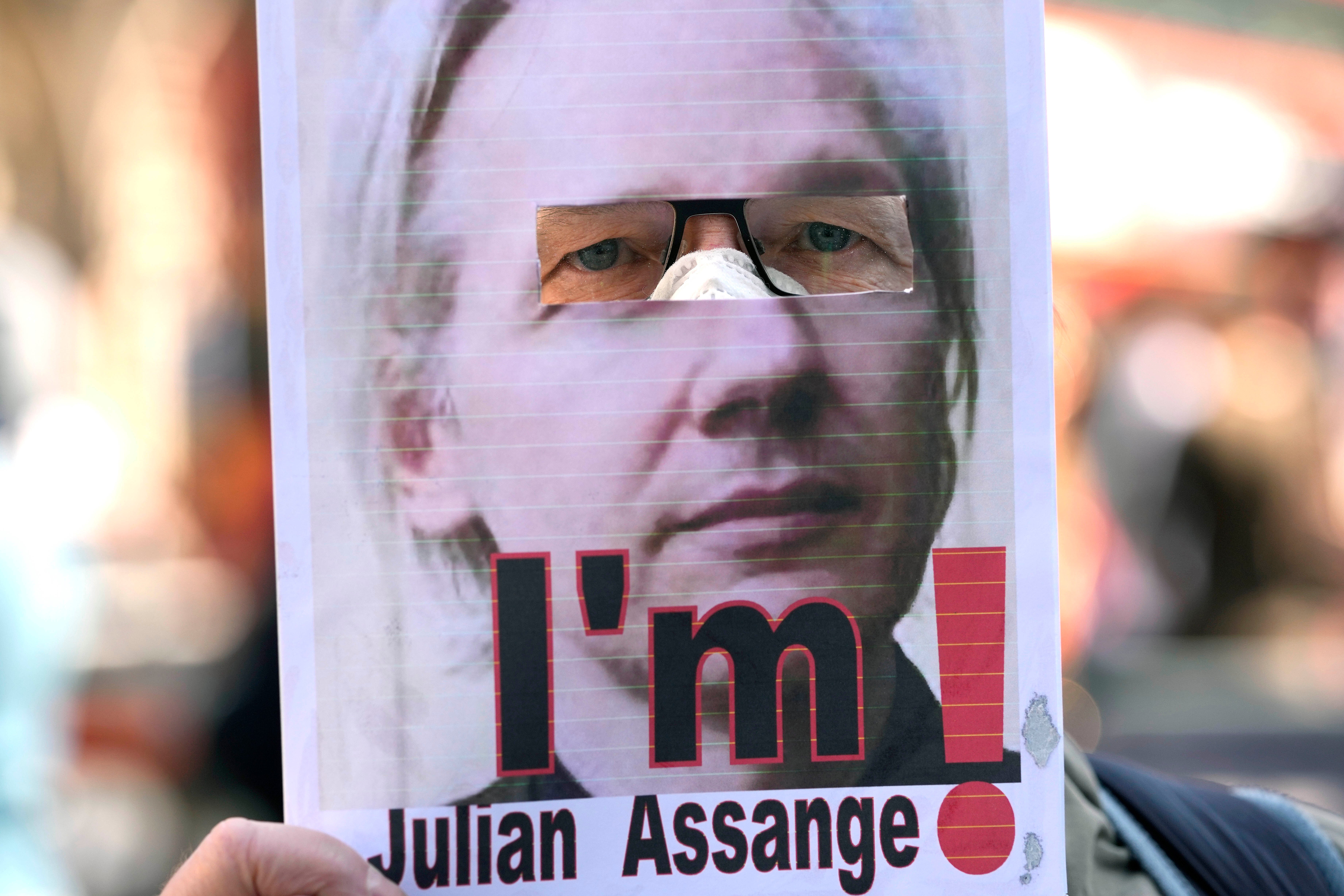 Britain Assange