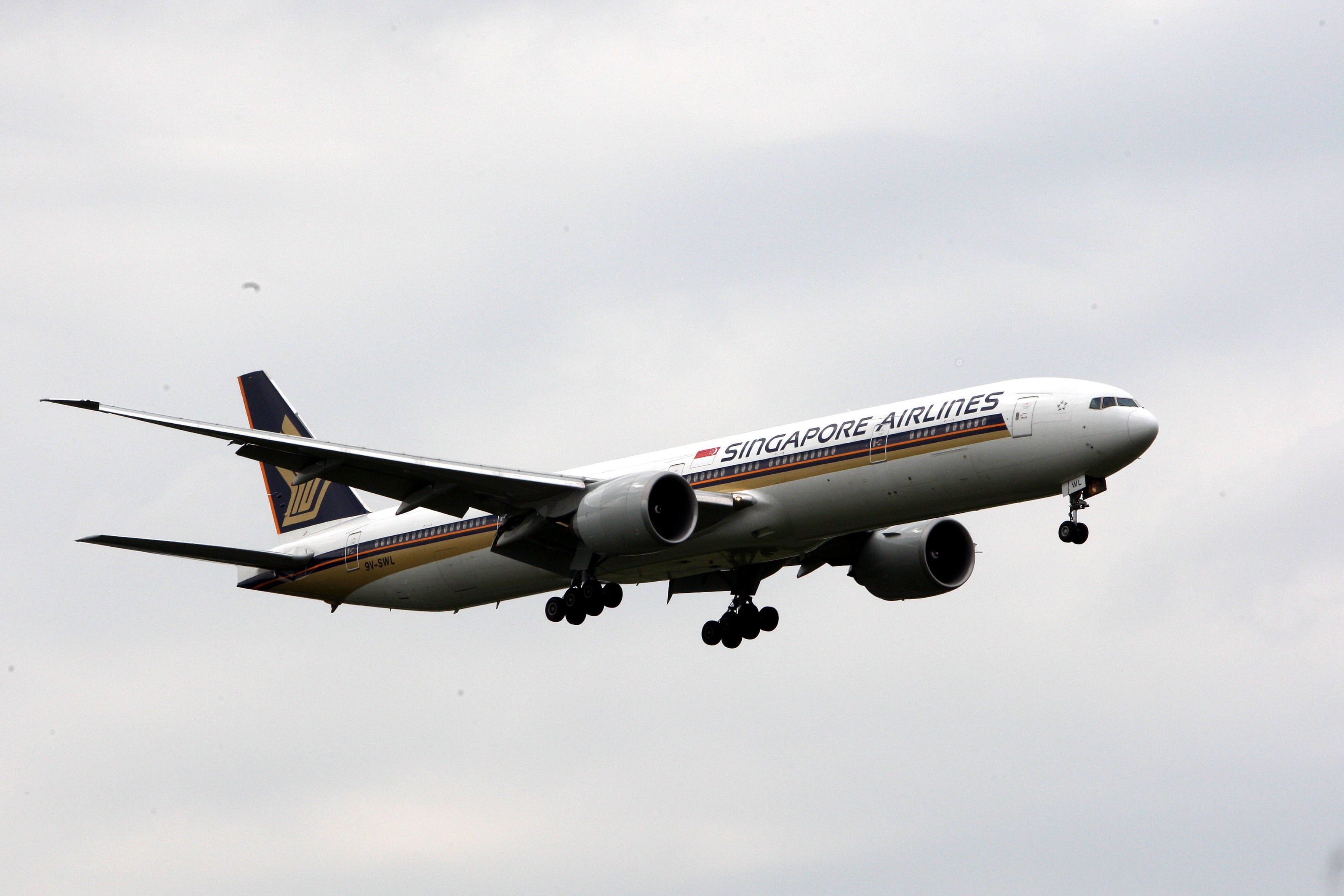 The incident occurred aboard a Singapore Airlines Boeing 777 (Steve Parsons/PA)