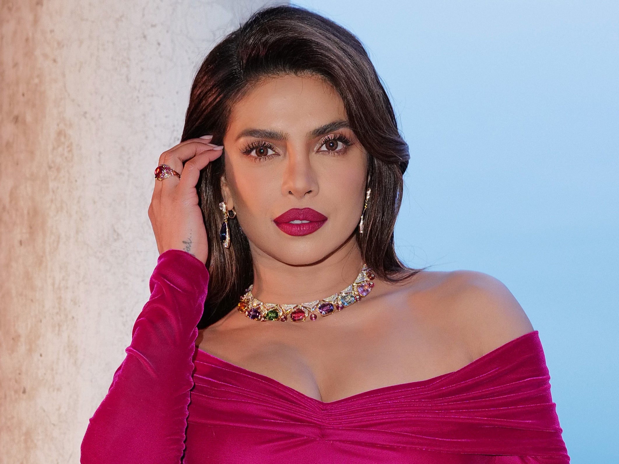 Priyanka Chopra jokes she cut her hair to show off her $43m Bulgari necklace