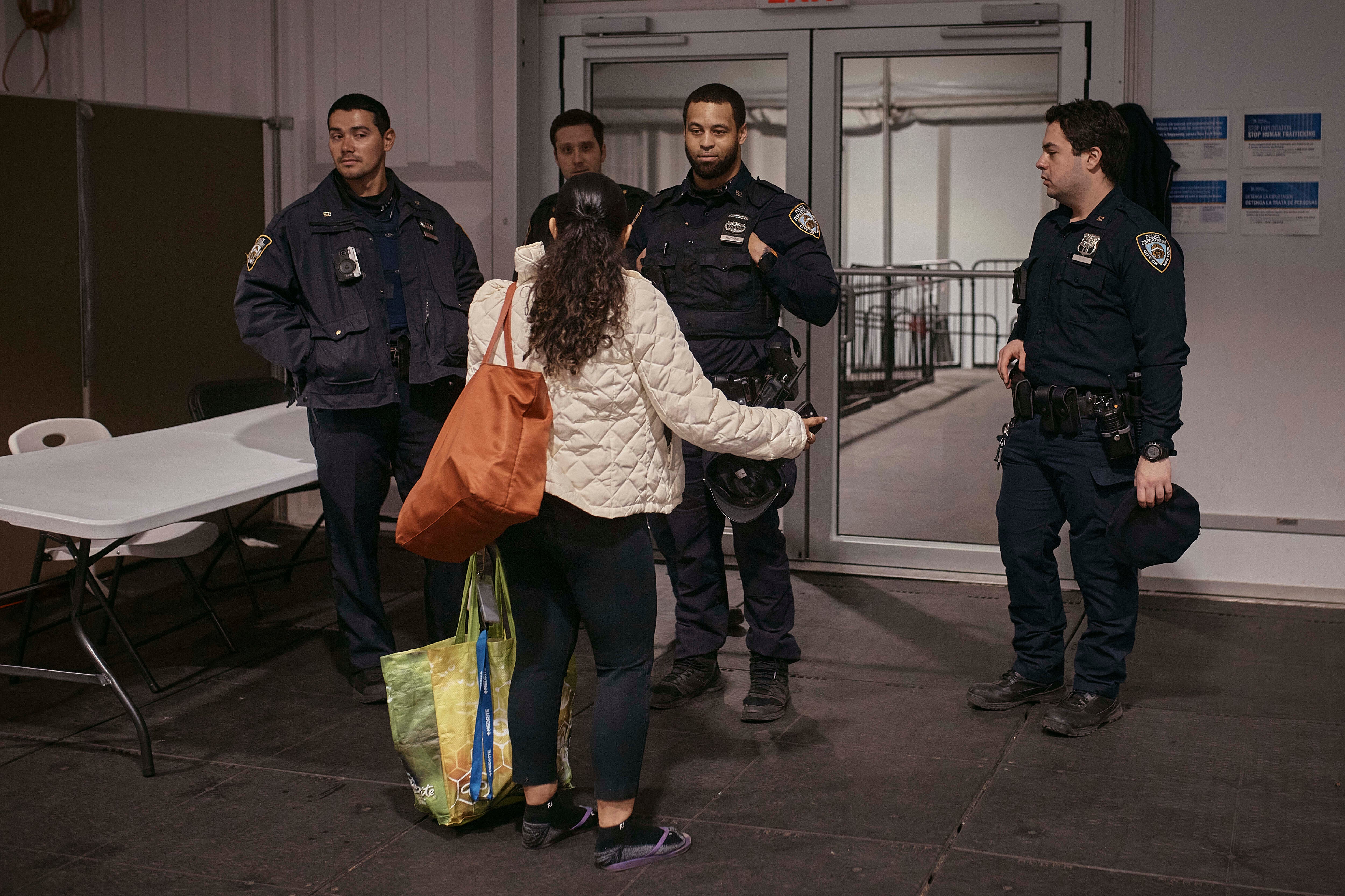 Migrants Shelter Evictions New-York