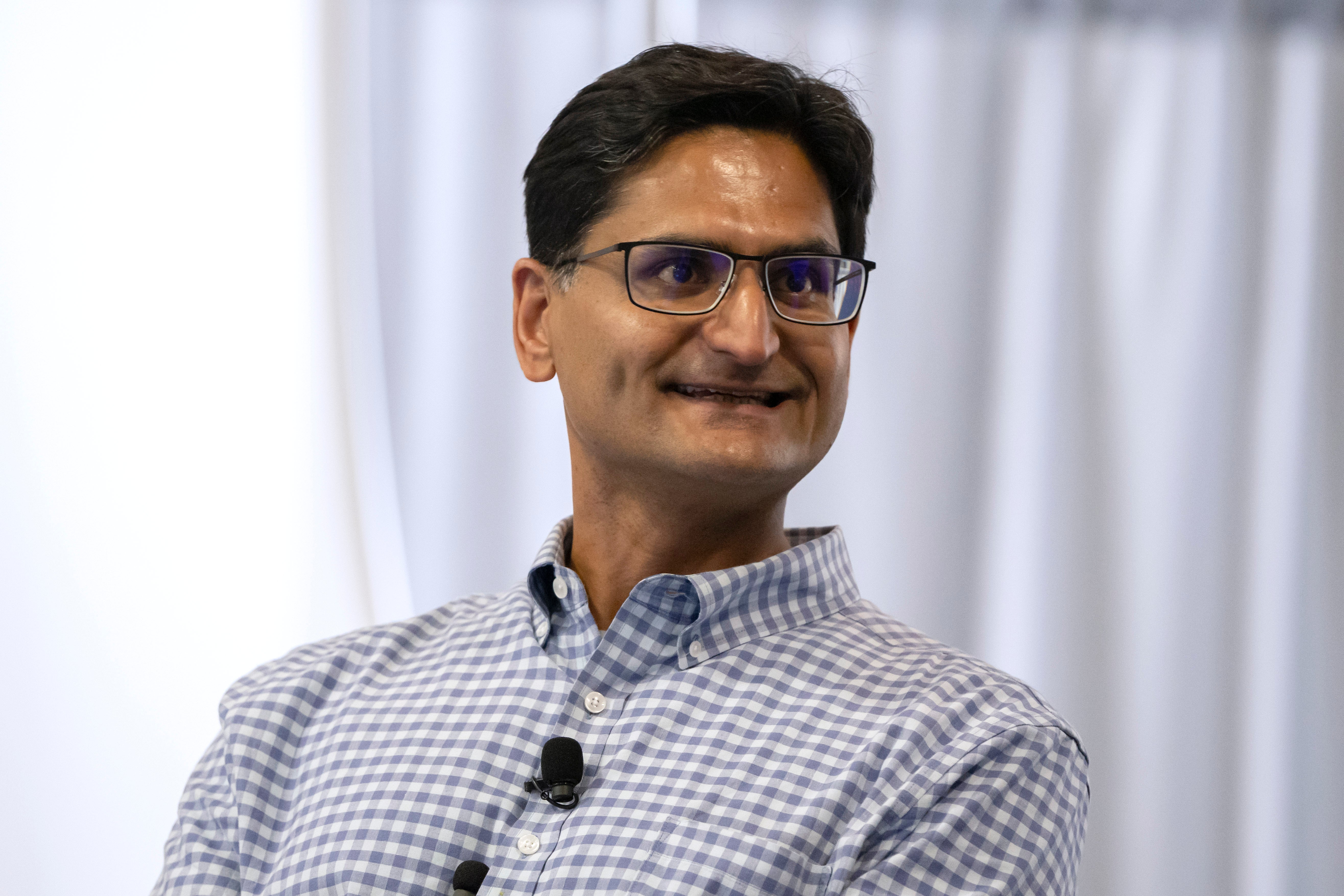 Intelligence Embracing AI