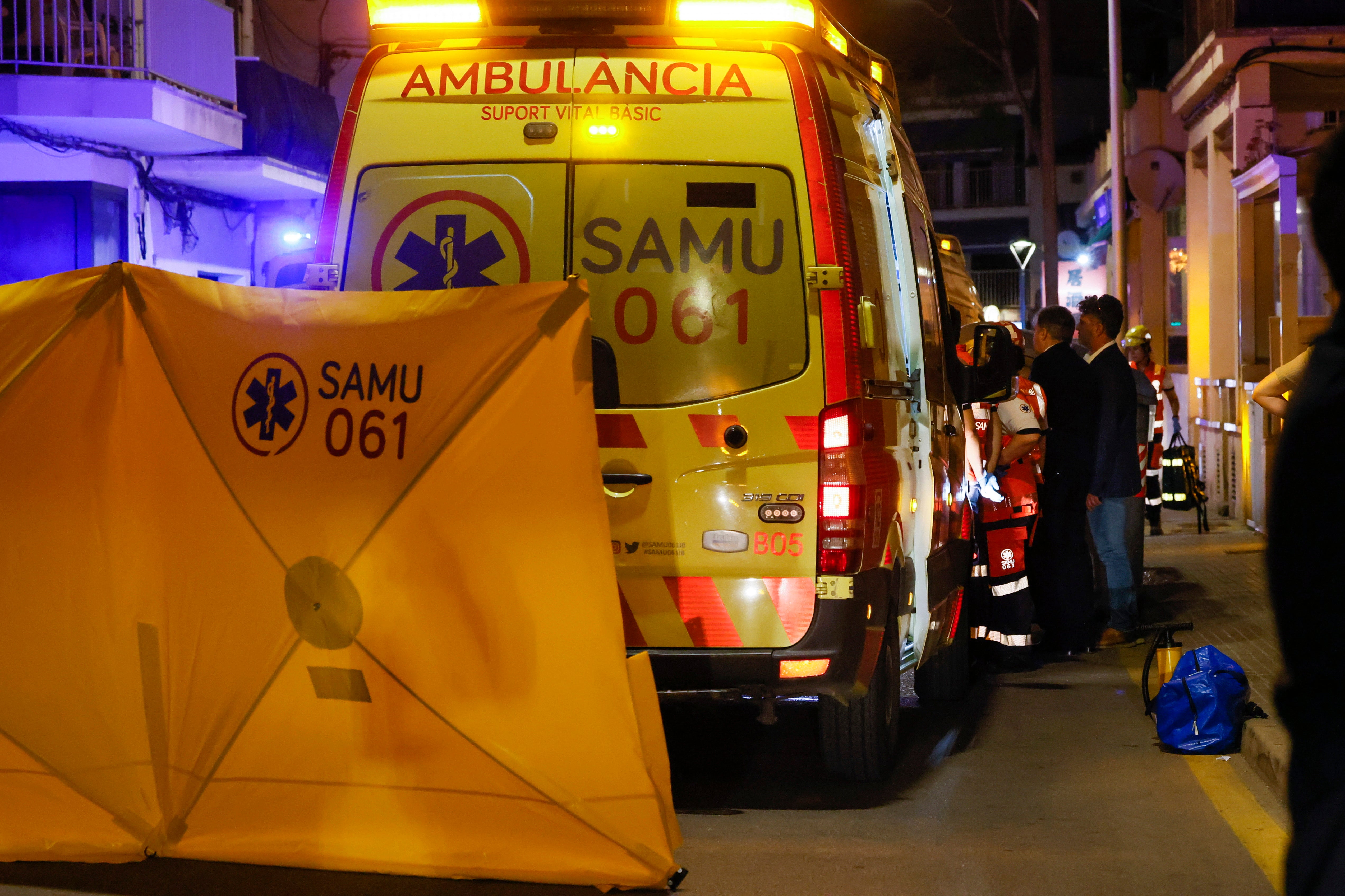 Emergency services at the scene of a building collapse at the ‘Medusa Beach Club’ restaurant at Palma Beach in Palma de Mallorca, Balearic Islands, Spain, 23 May 2024