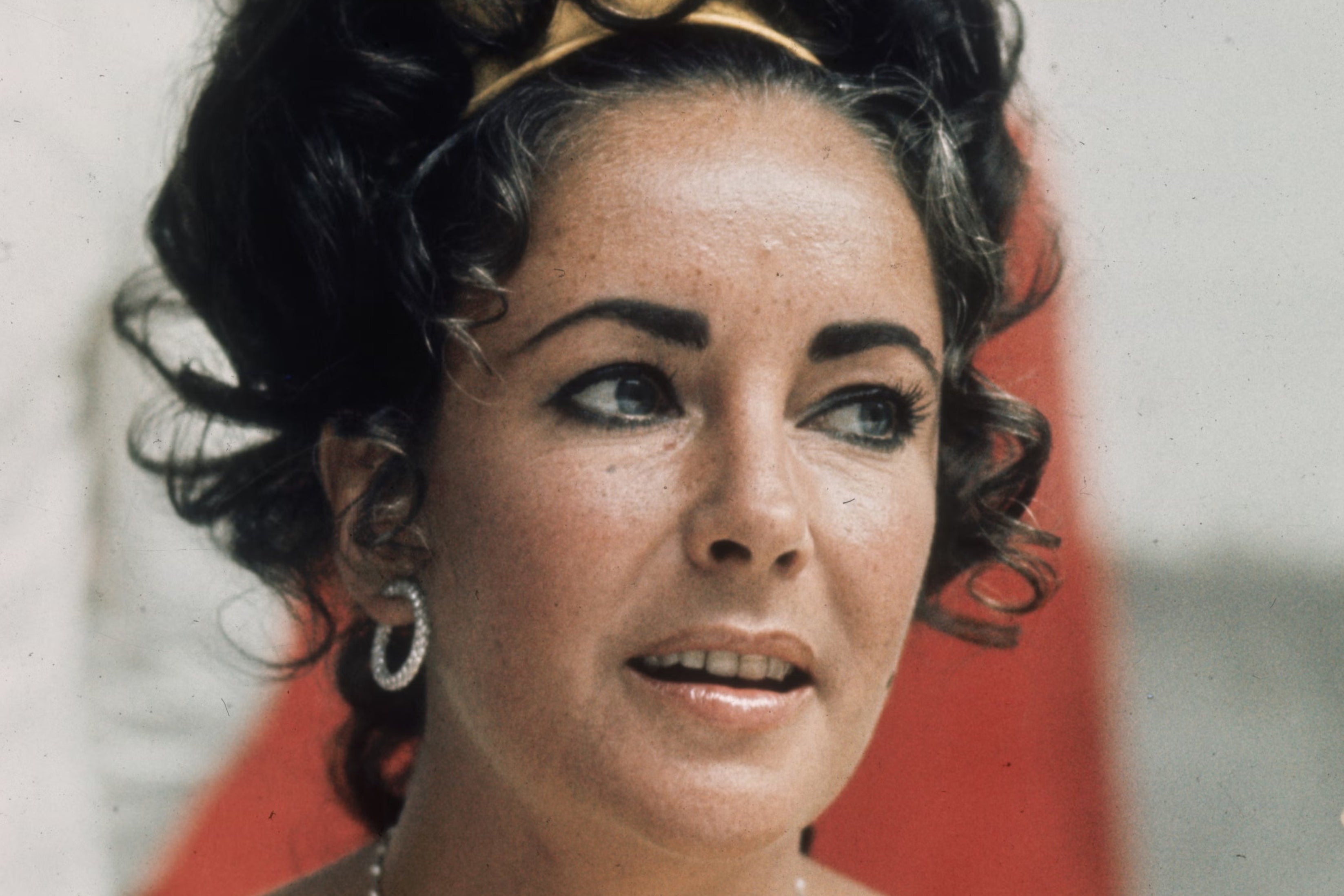 British-born US actor Elizabeth Taylor, photographed in 1975