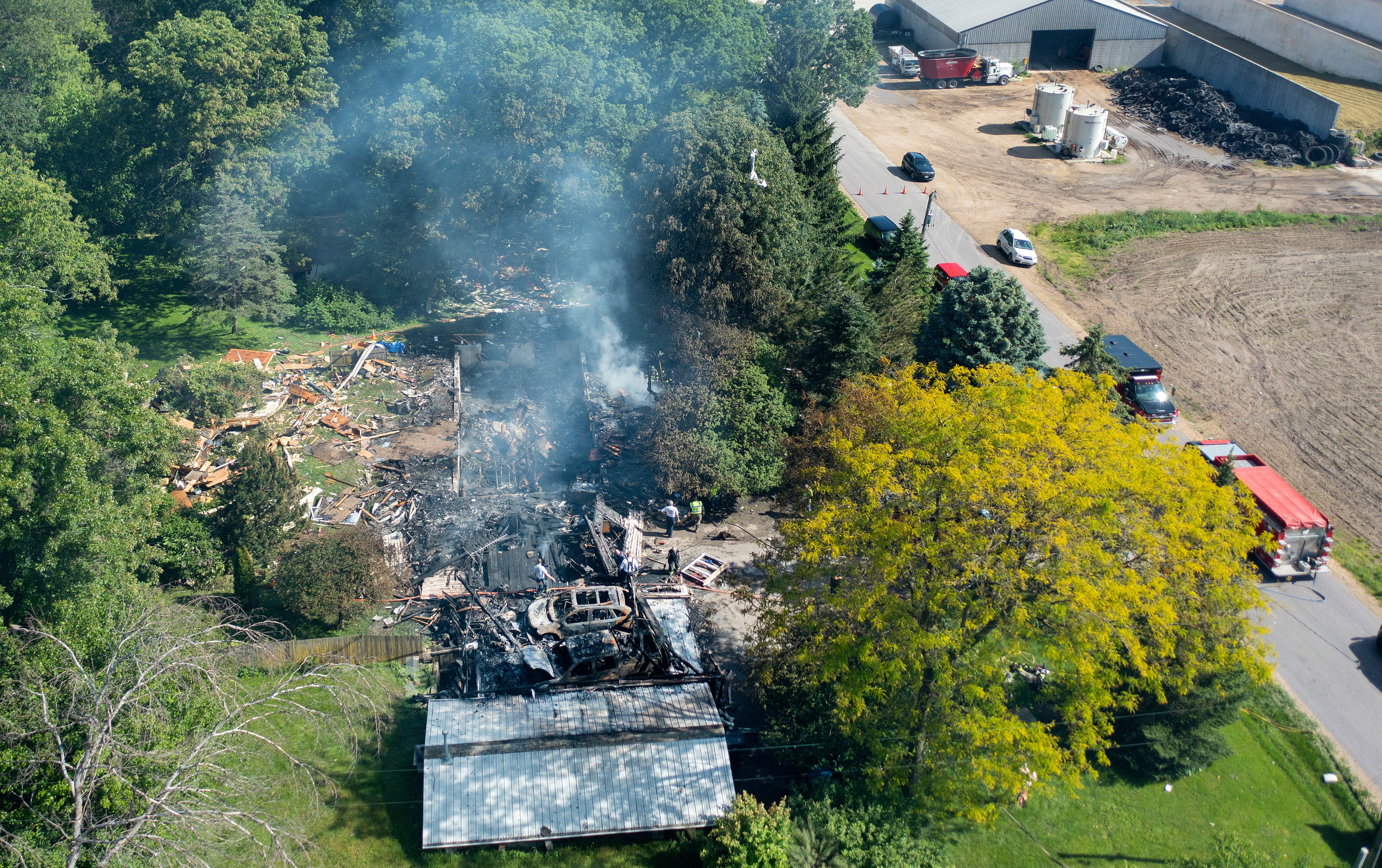 APTOPIX House Explosion Middleton