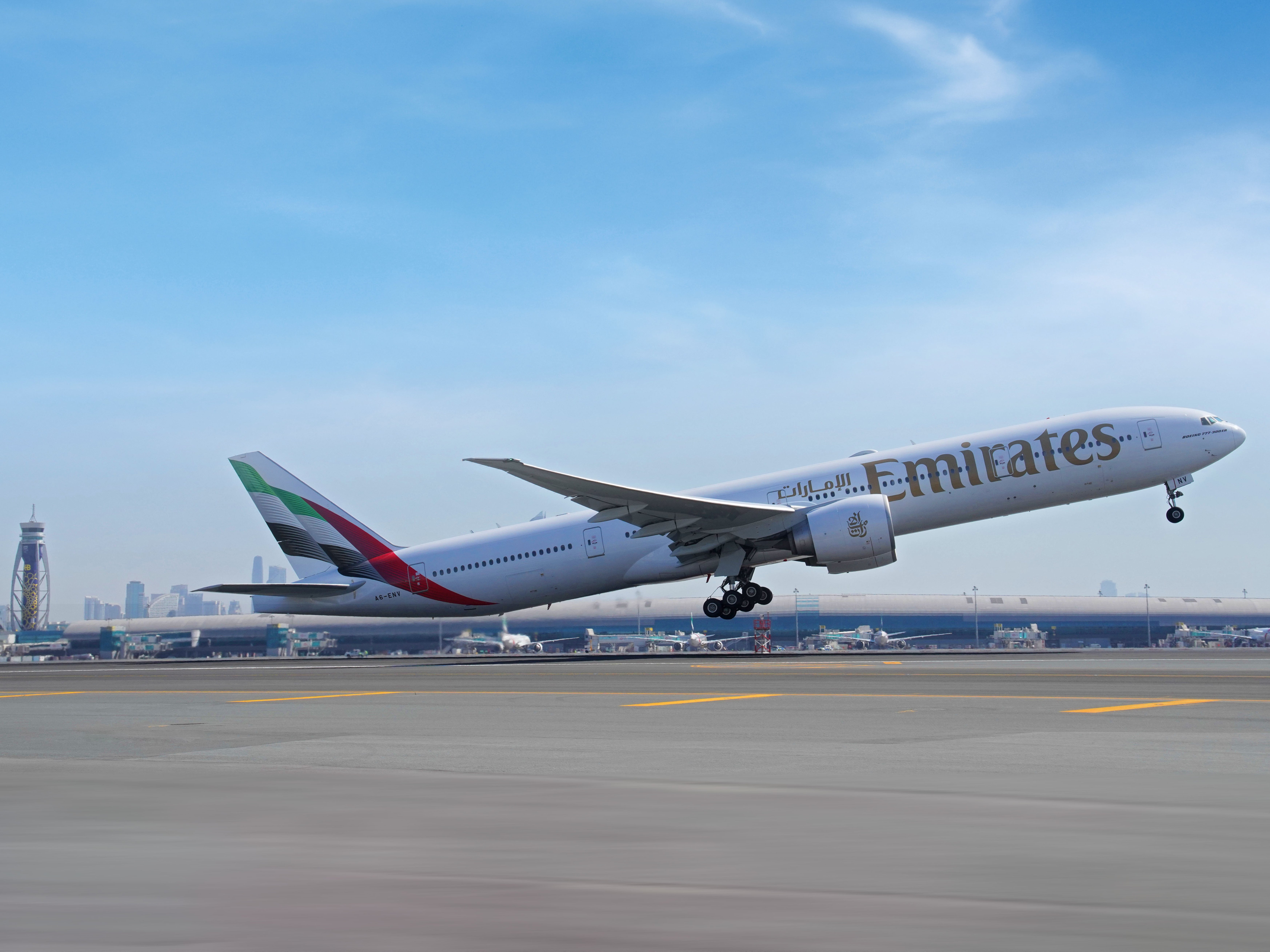 Late planes: Emirates Boeing 777 taking off from Dubai International Airport