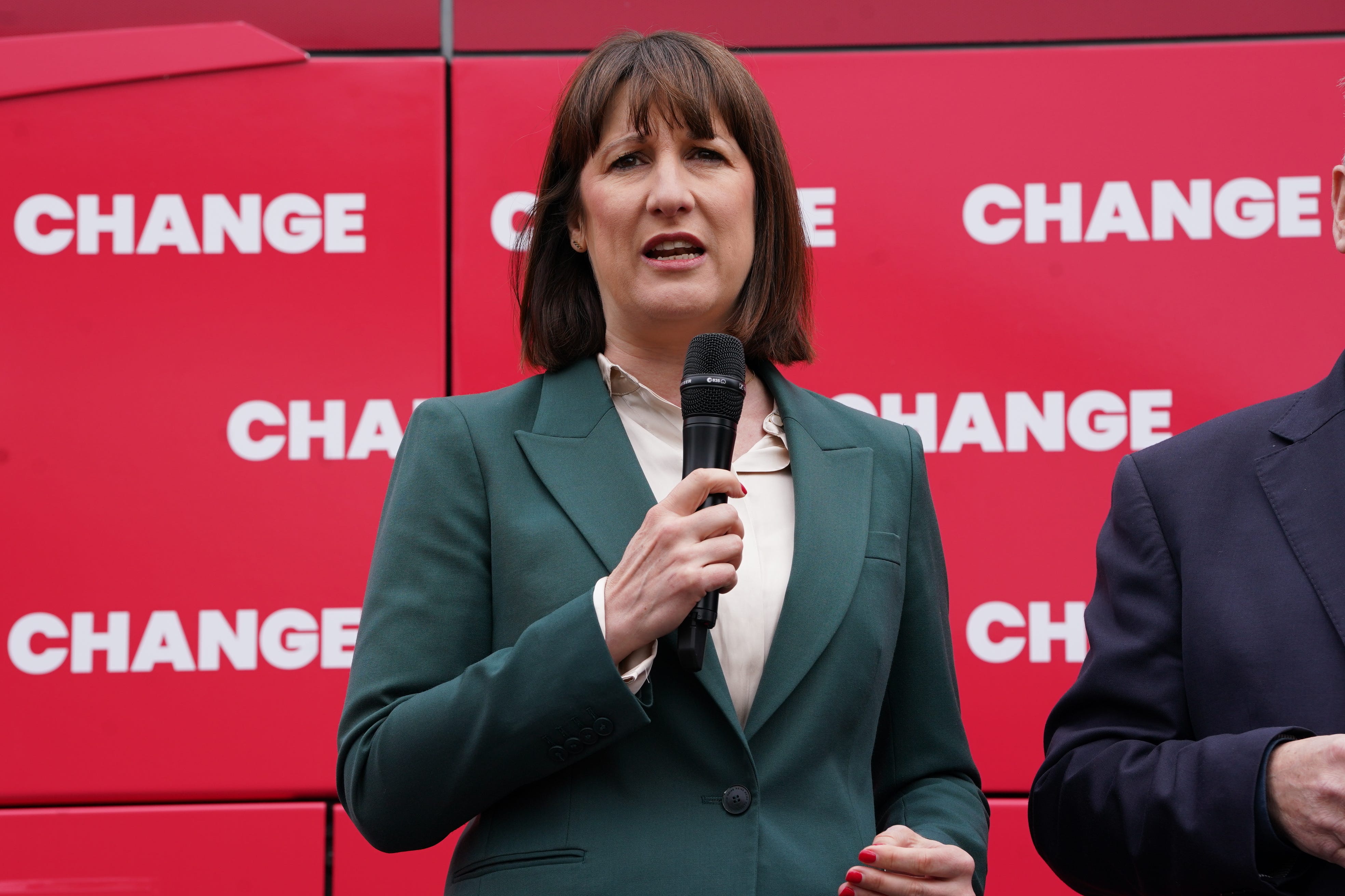 Shadow chancellor Rachel Reeves claimed the economy has “stalled”