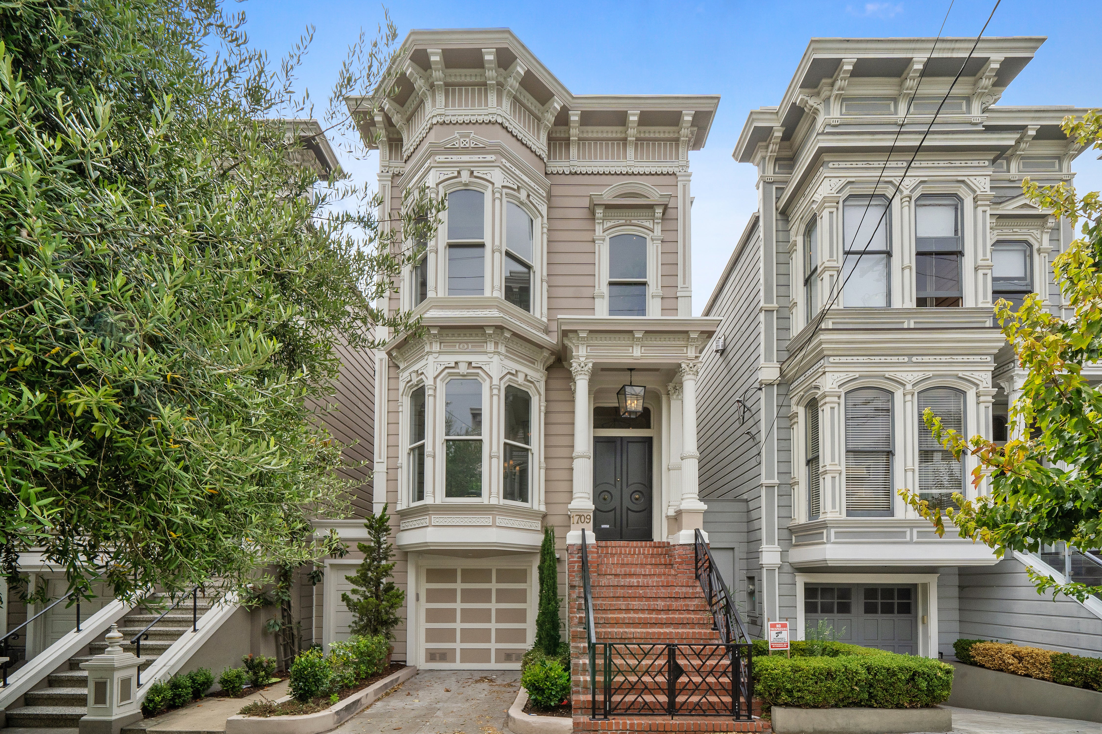 Exterior of the ‘Full House’ house in San Francisco that has now hit market for $6.5million.