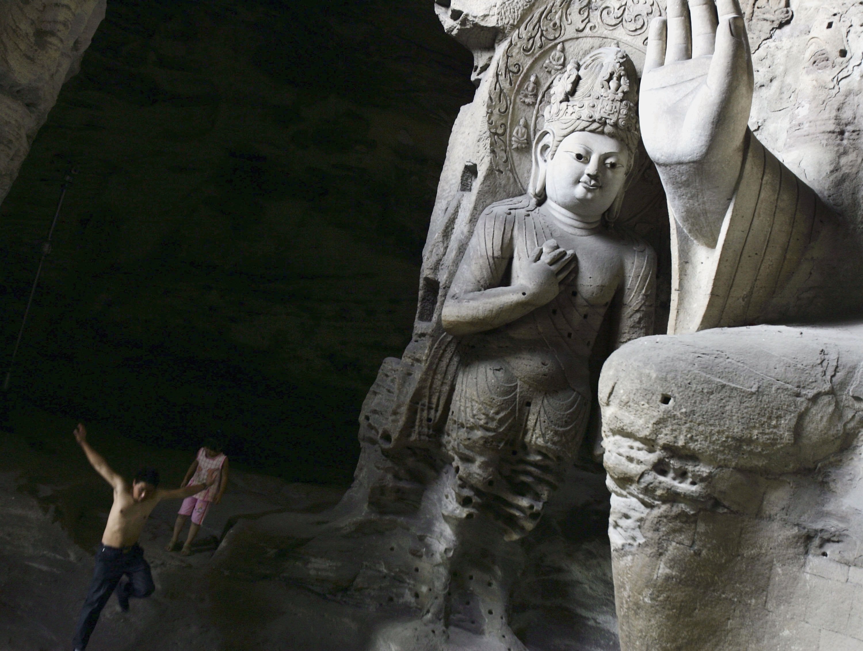 The Yungang Grottoes are a classical masterpiece of Chinese Buddhist art and were included in the UNESCO World Heritage list in 2001