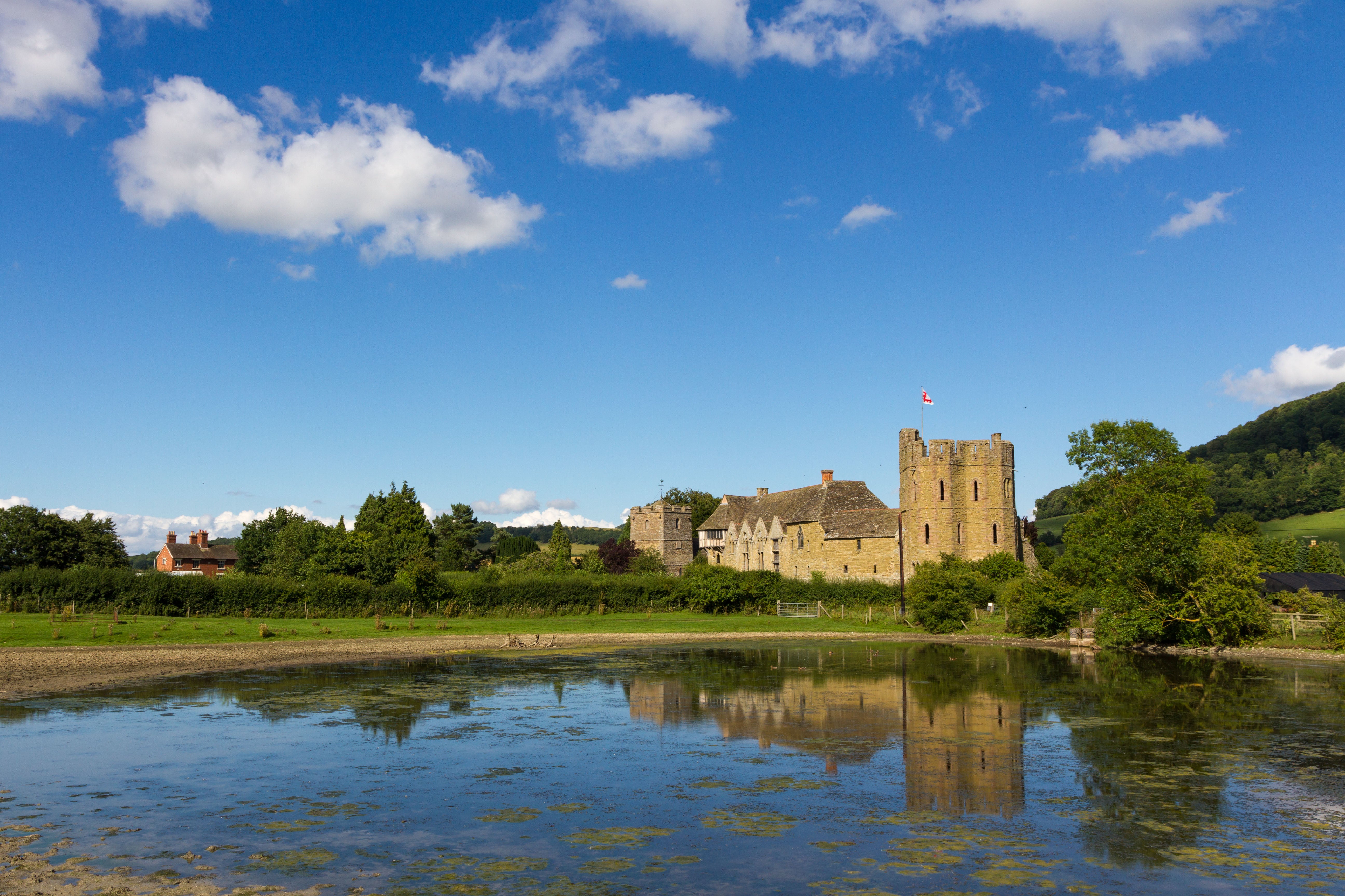 Stokesay Castle