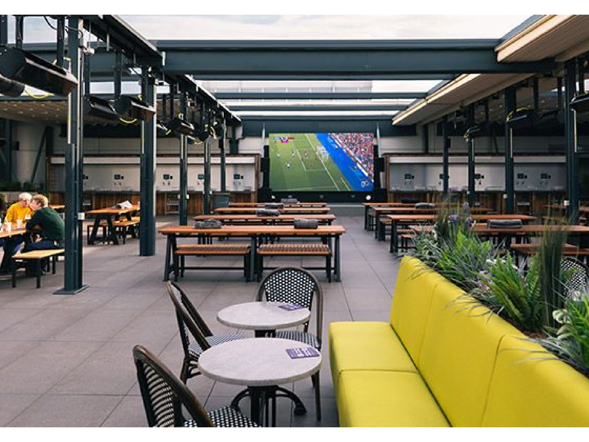 Gravity MAX’s terrace has a retractable roof so you can watch the games in all weather