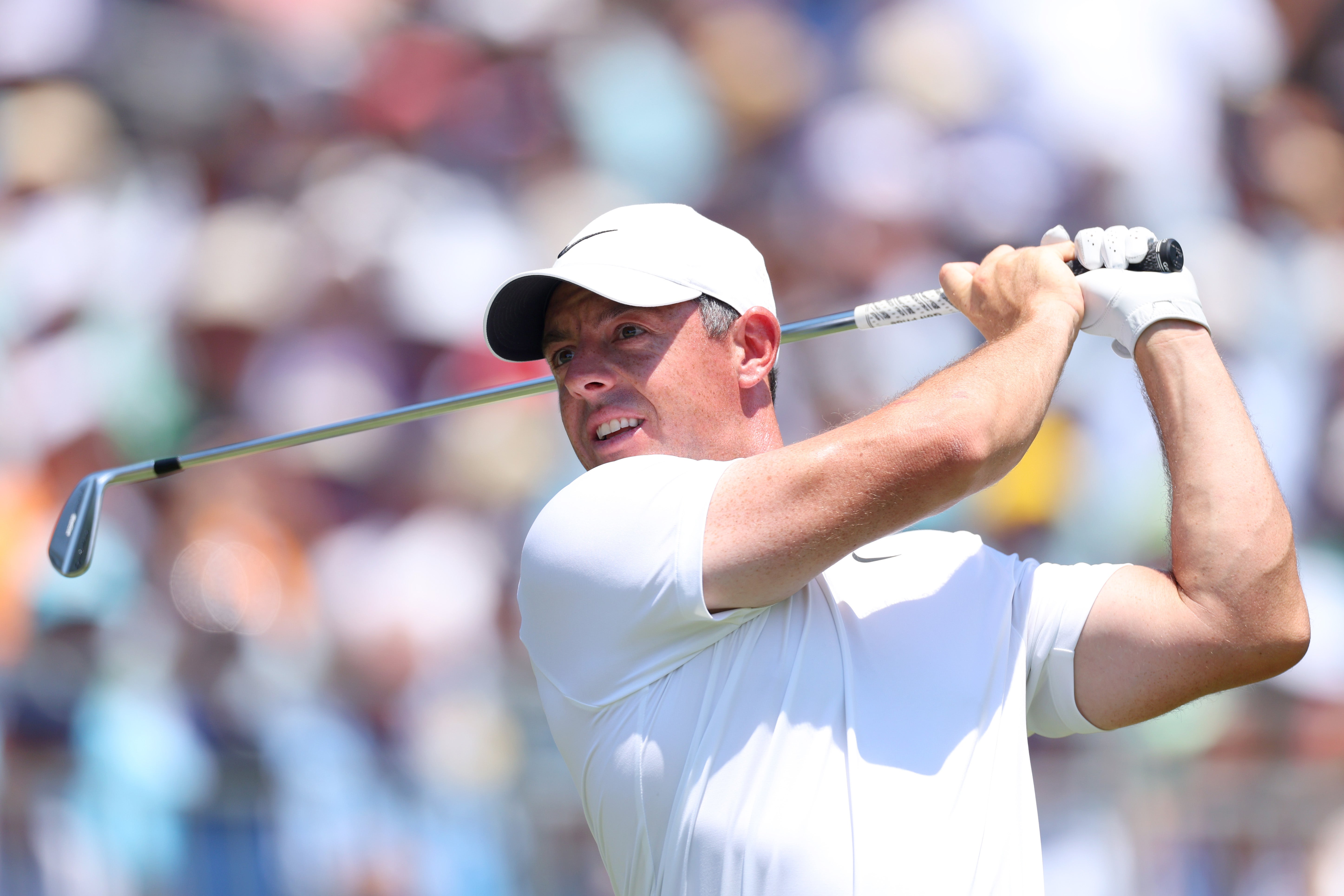 Rory McIlroy is still in contention at Pinehurst