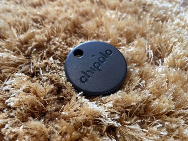 chipolo one spot, best key finders and bluetooth trackers 